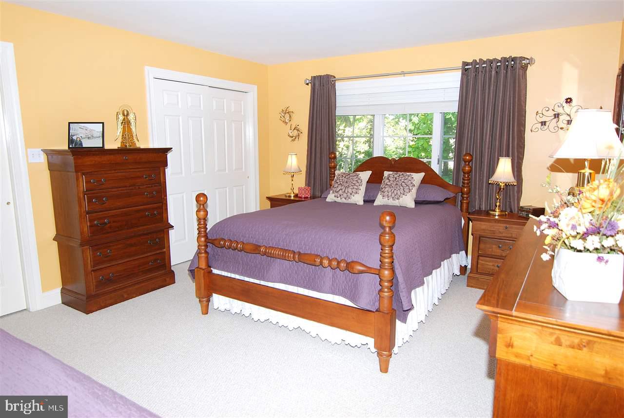 ROSENMILLER WOODS - Residential