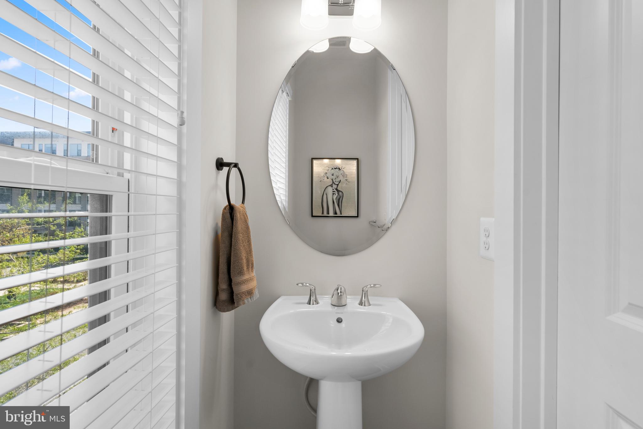 WESTSIDE AT SHADY GROVE METRO - Residential