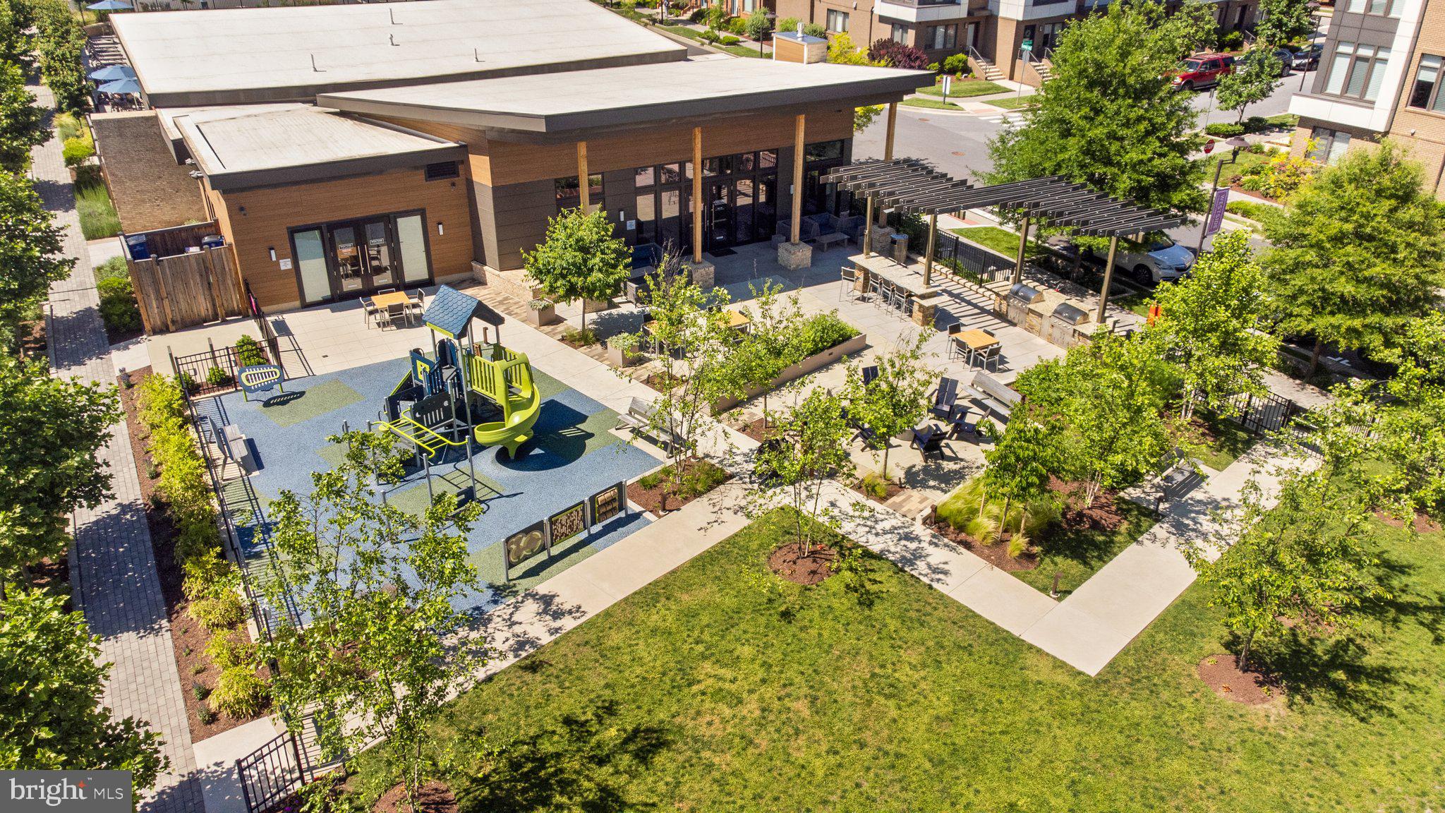 WESTSIDE AT SHADY GROVE METRO - Residential