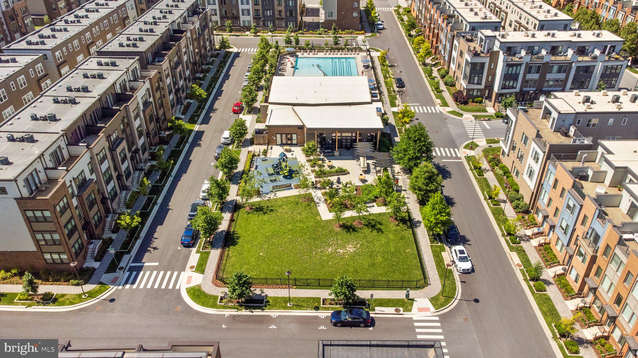 WESTSIDE AT SHADY GROVE METRO - Residential