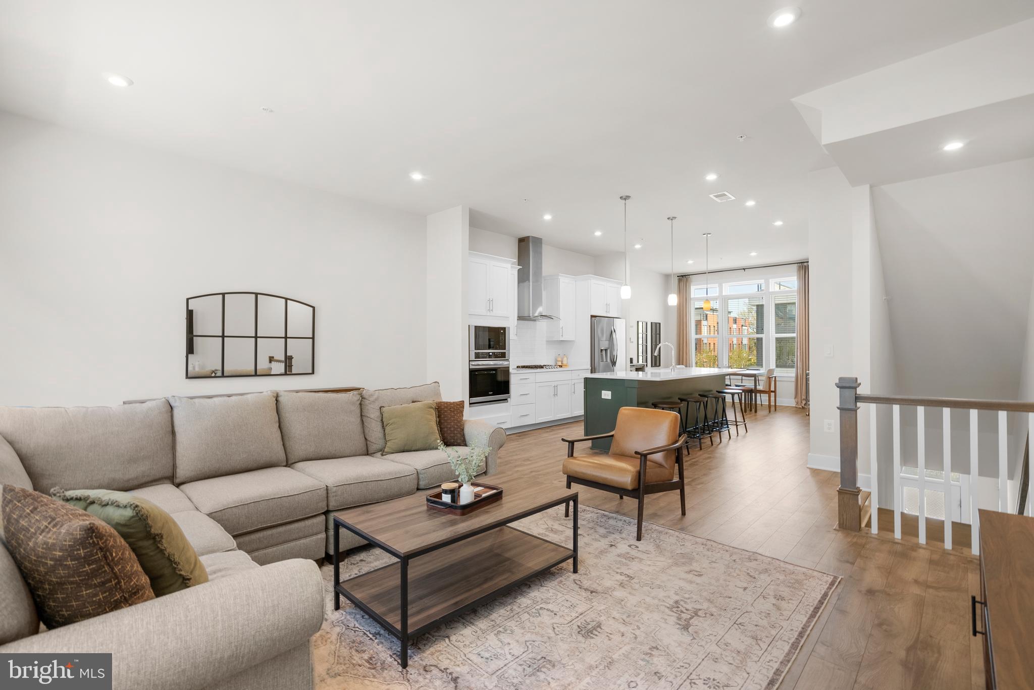 WESTSIDE AT SHADY GROVE METRO - Residential