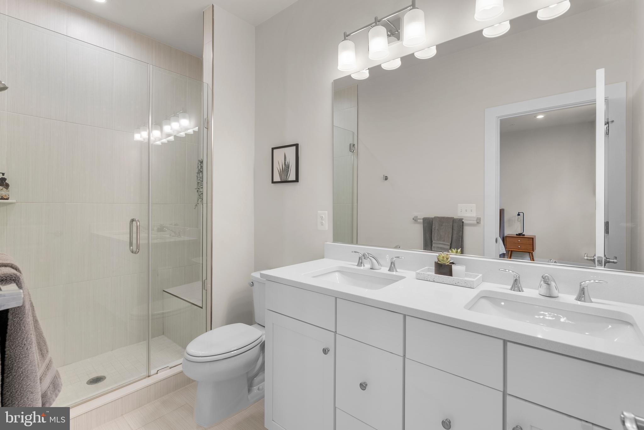 WESTSIDE AT SHADY GROVE METRO - Residential