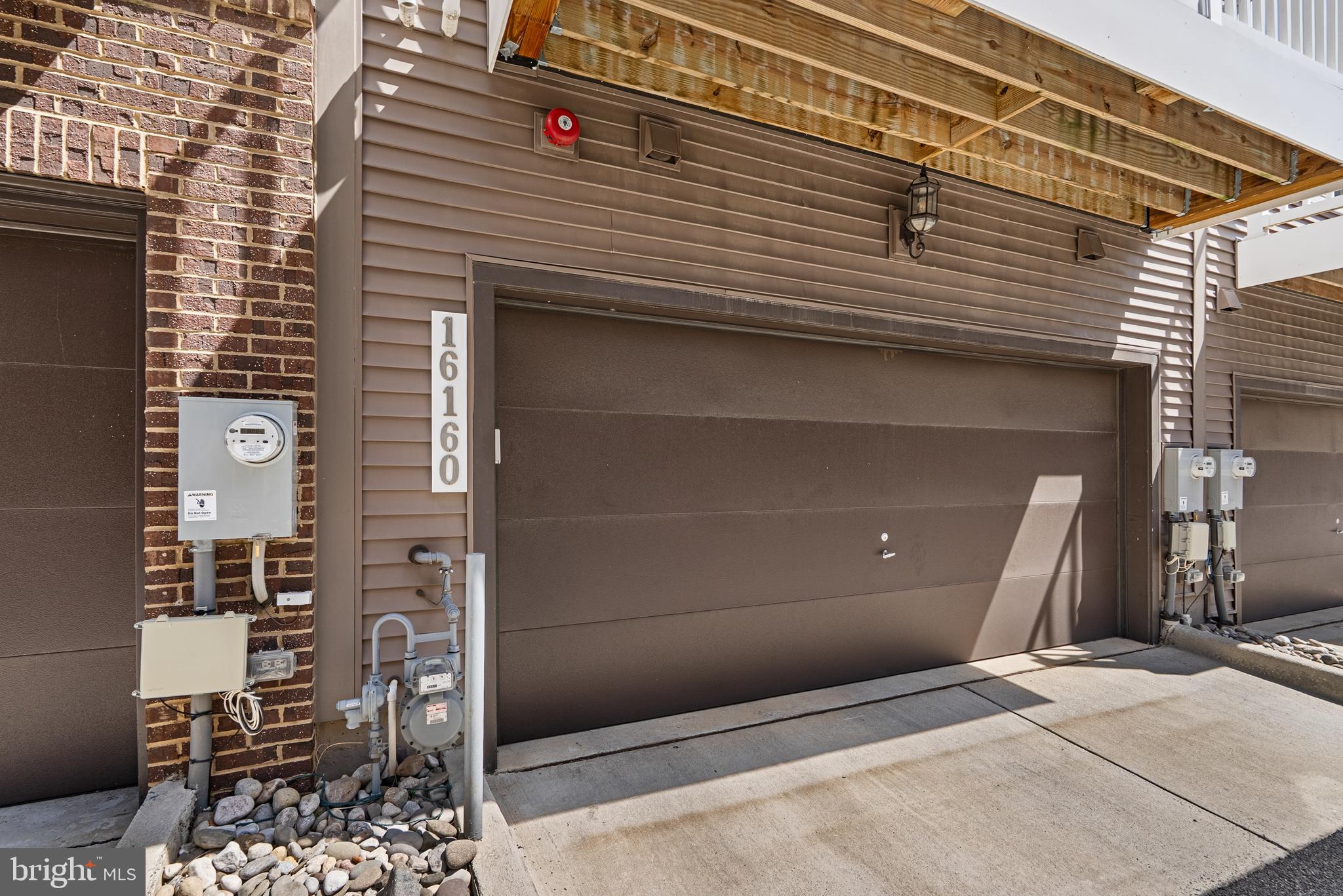 WESTSIDE AT SHADY GROVE METRO - Residential