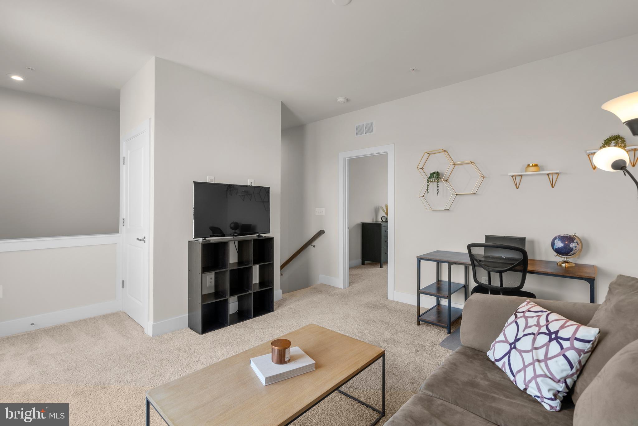 WESTSIDE AT SHADY GROVE METRO - Residential