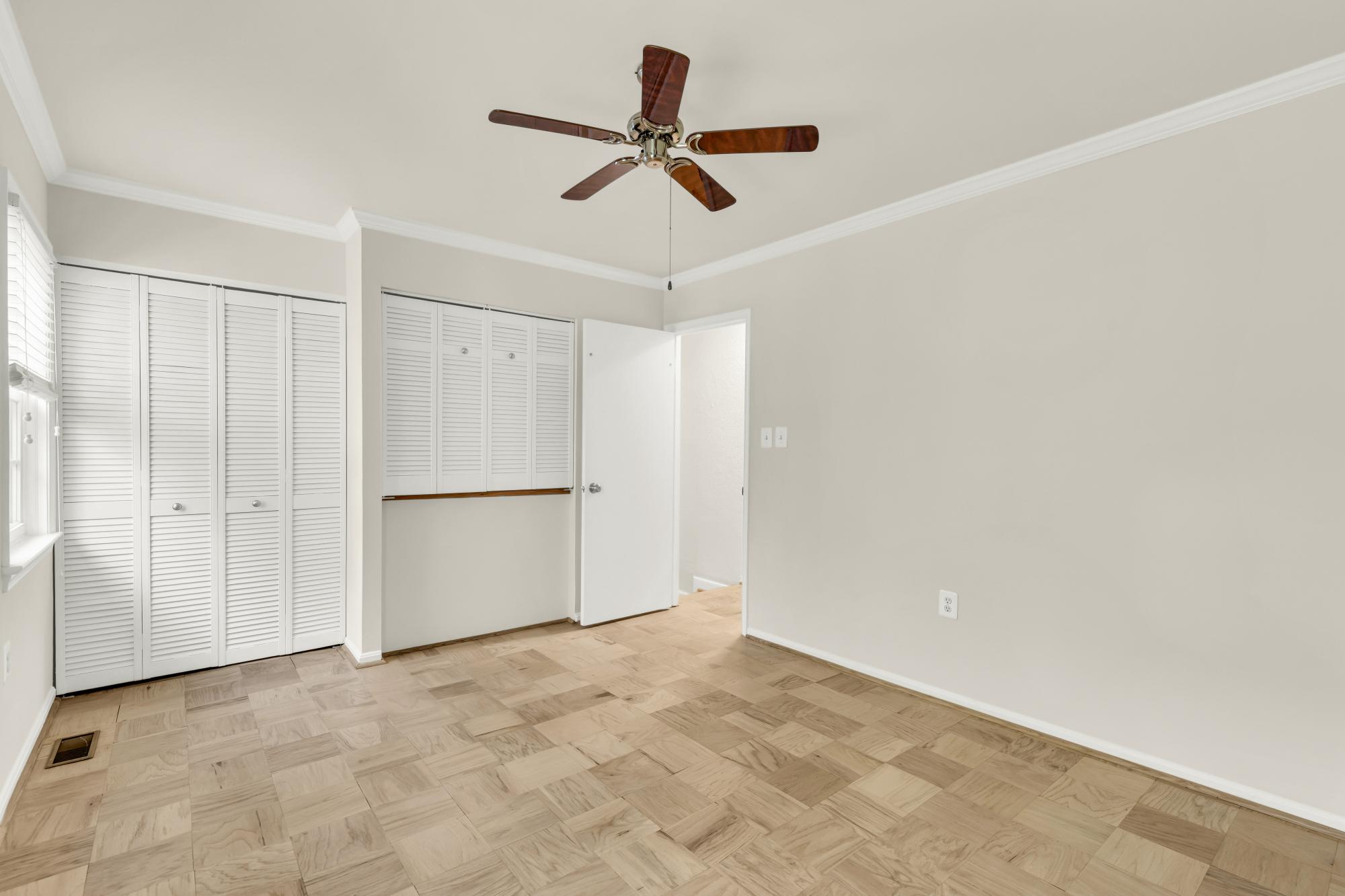 REGENT SQUARE - Residential