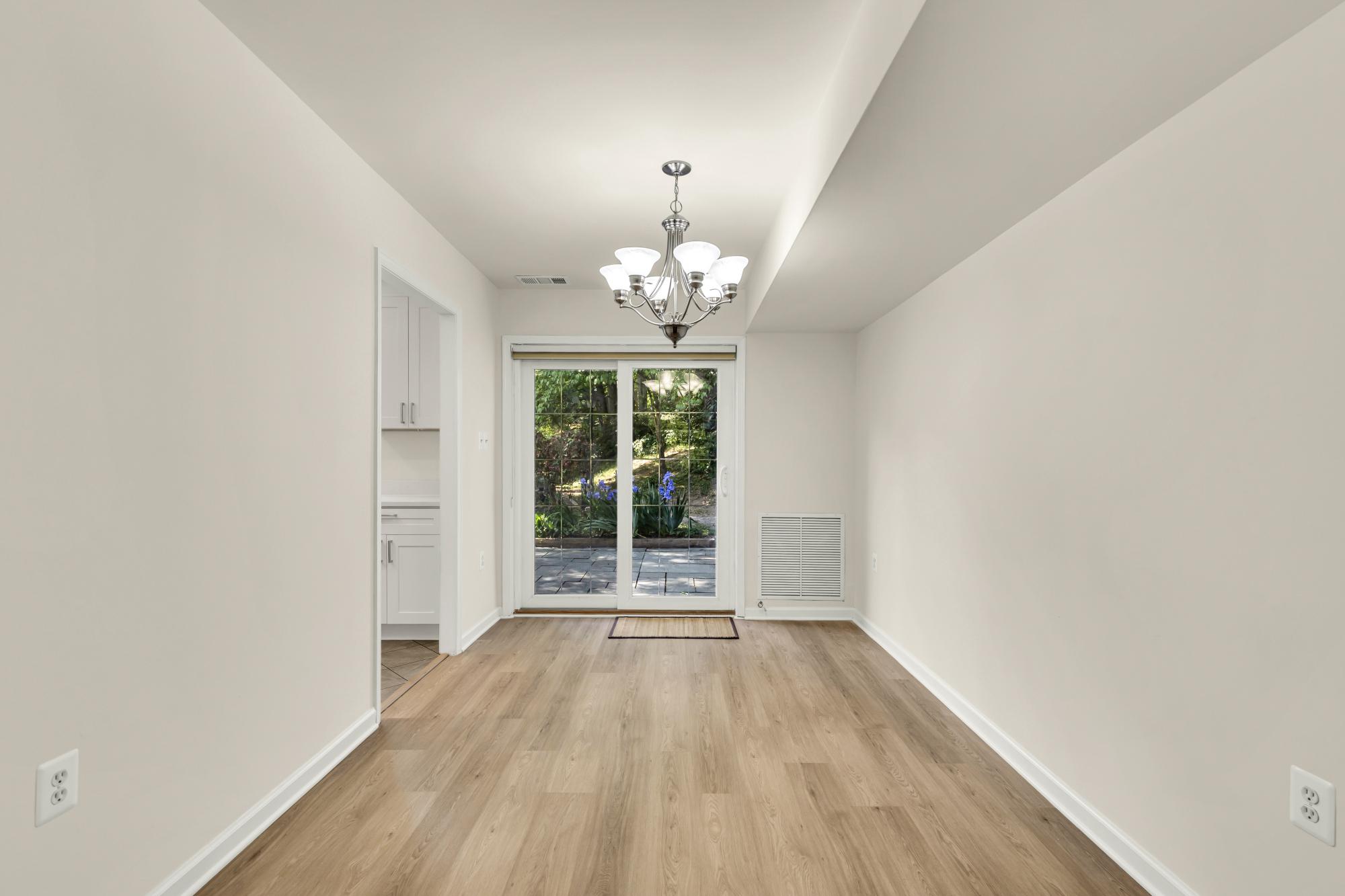 REGENT SQUARE - Residential