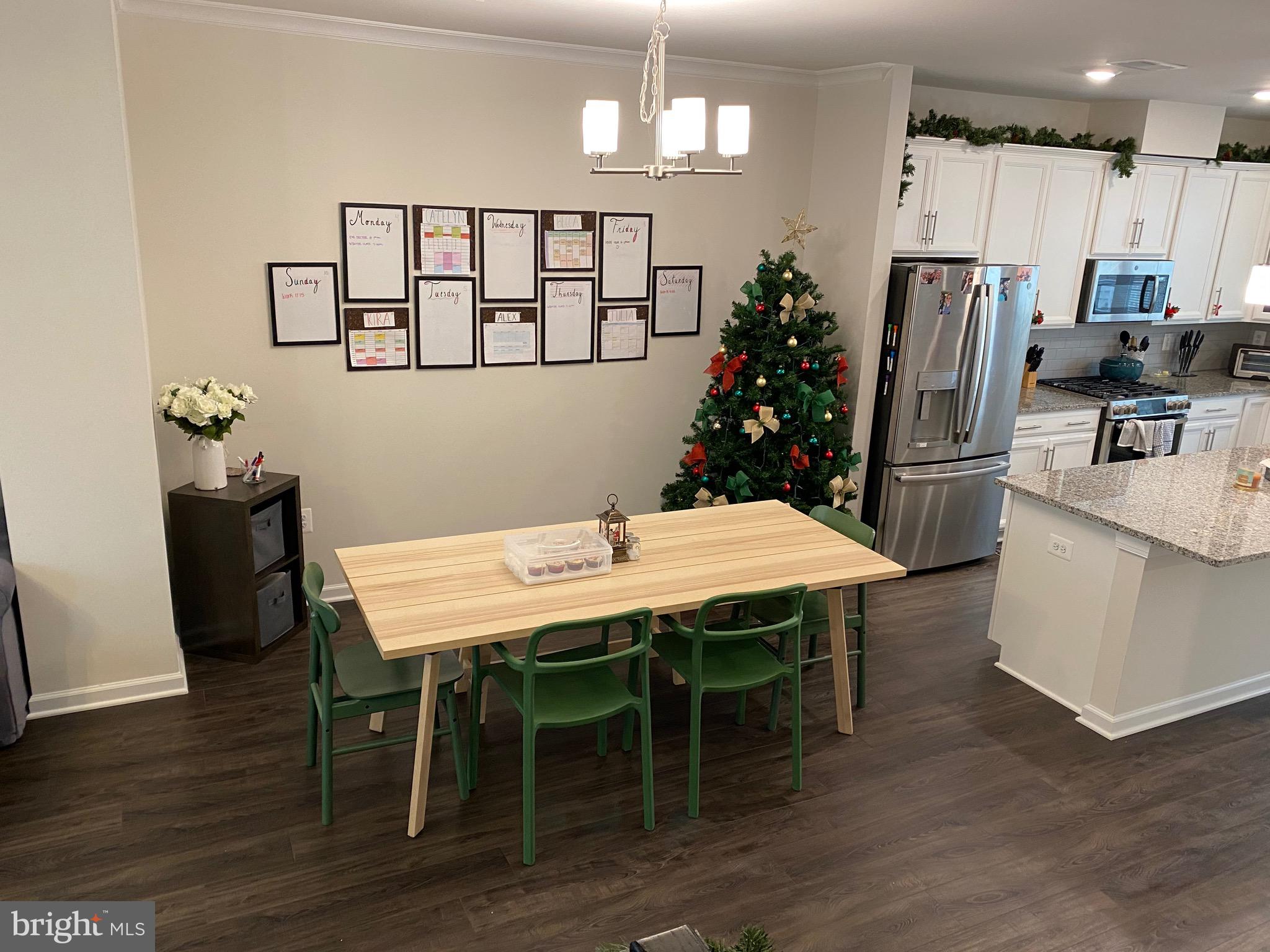 4761 CHEROKEE STREET