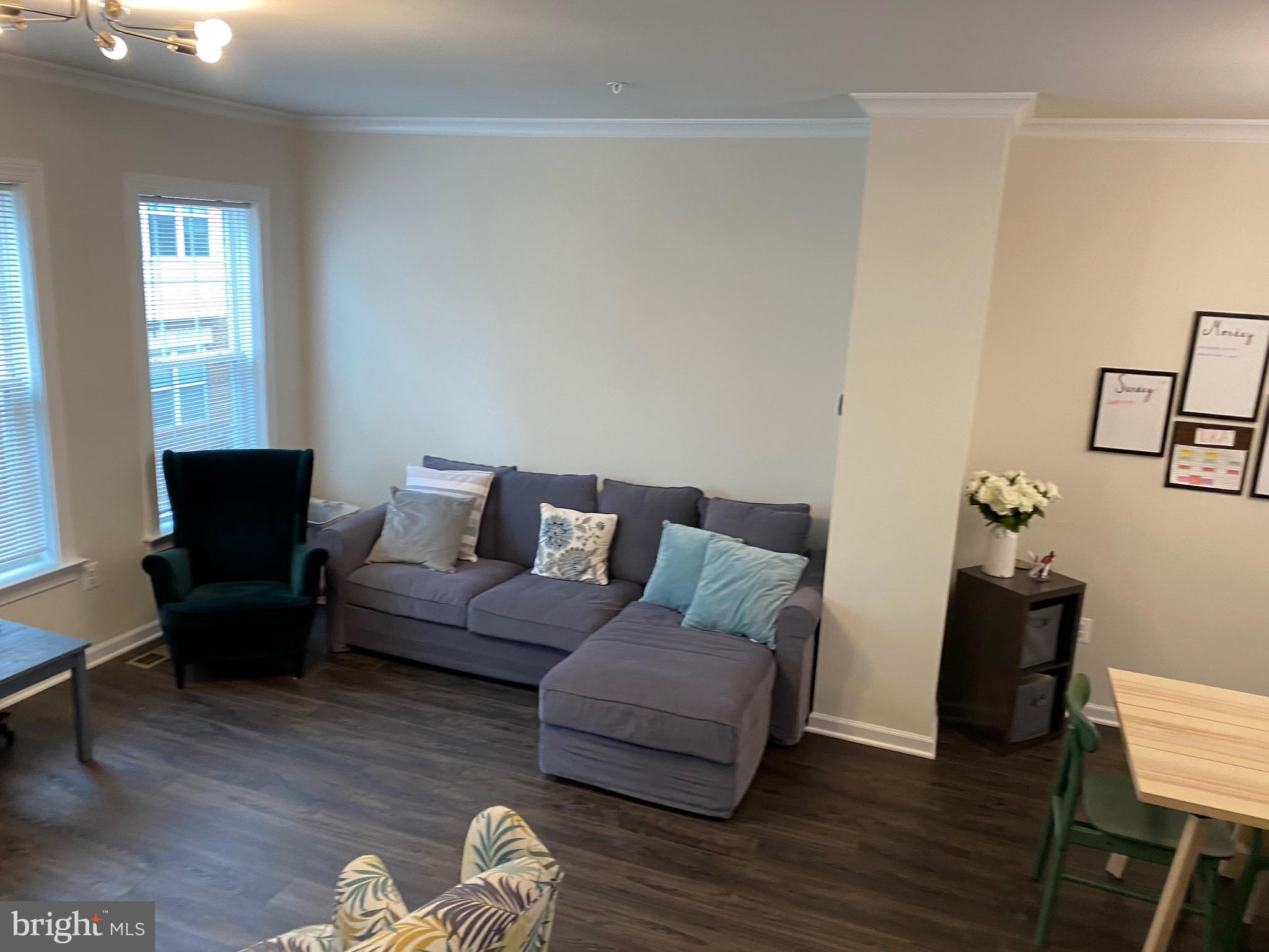 METROPOLITAN AT COLLEGE PARK - Residential