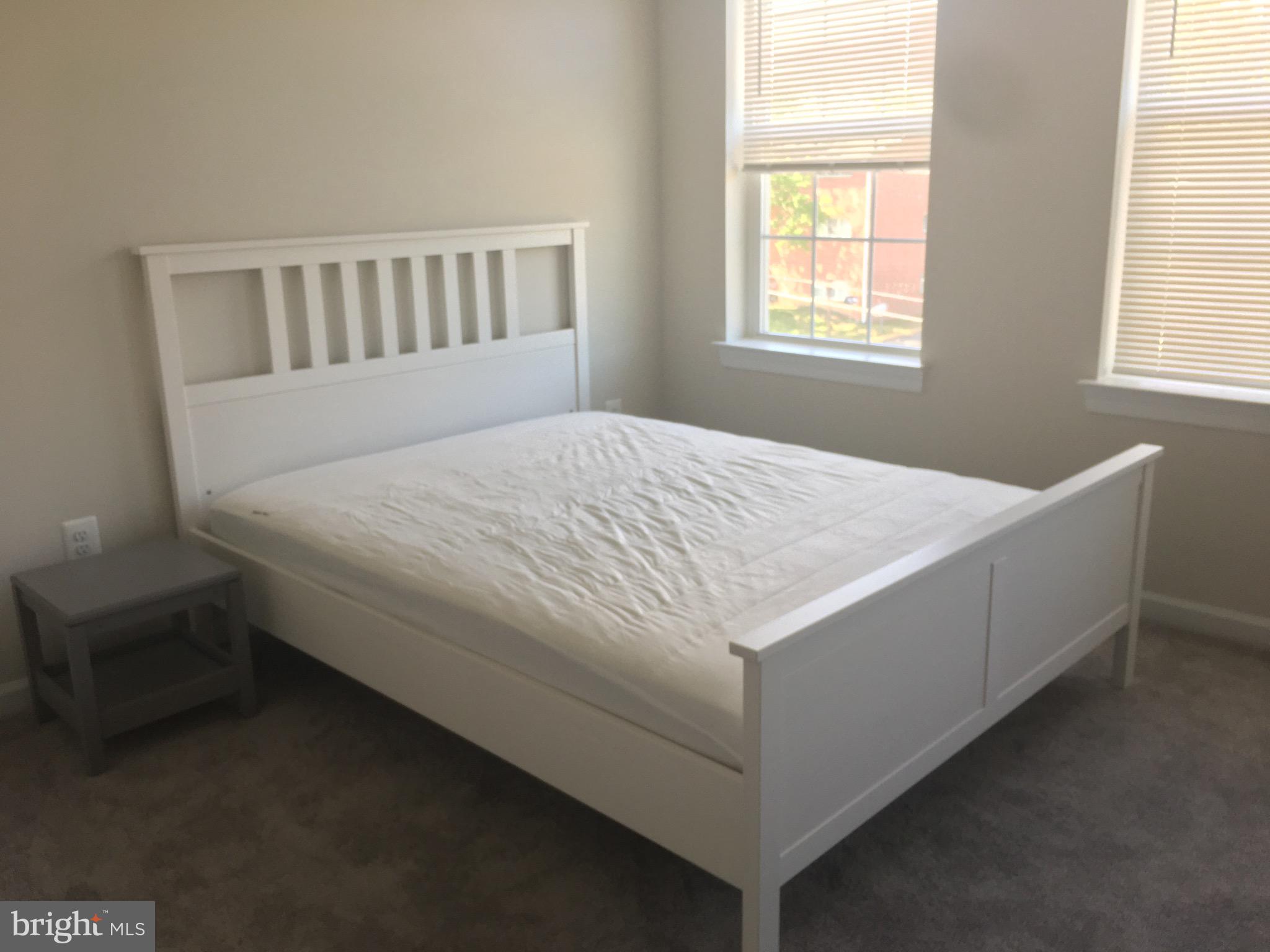 METROPOLITAN AT COLLEGE PARK - Residential