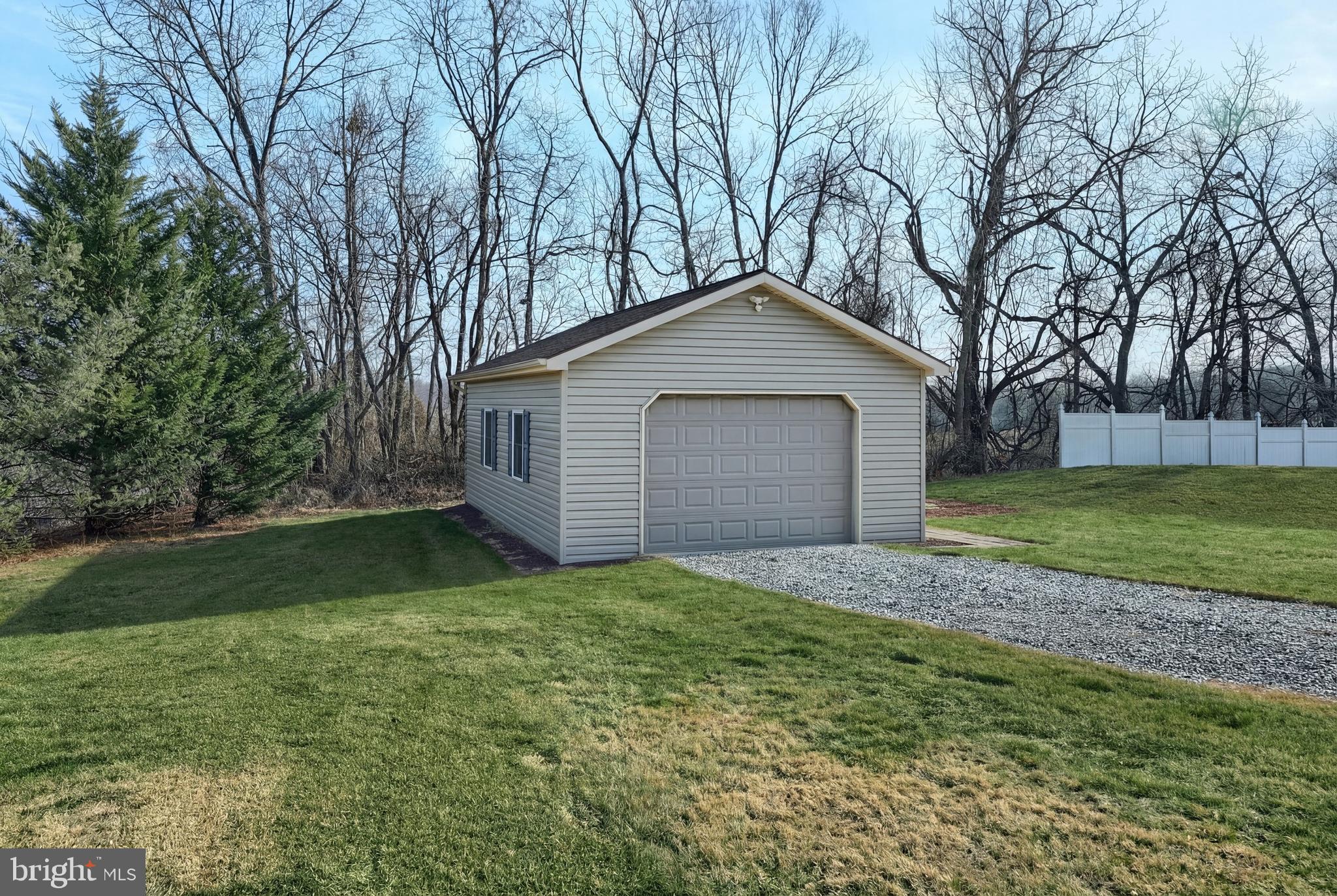 VIDA LANE - Residential