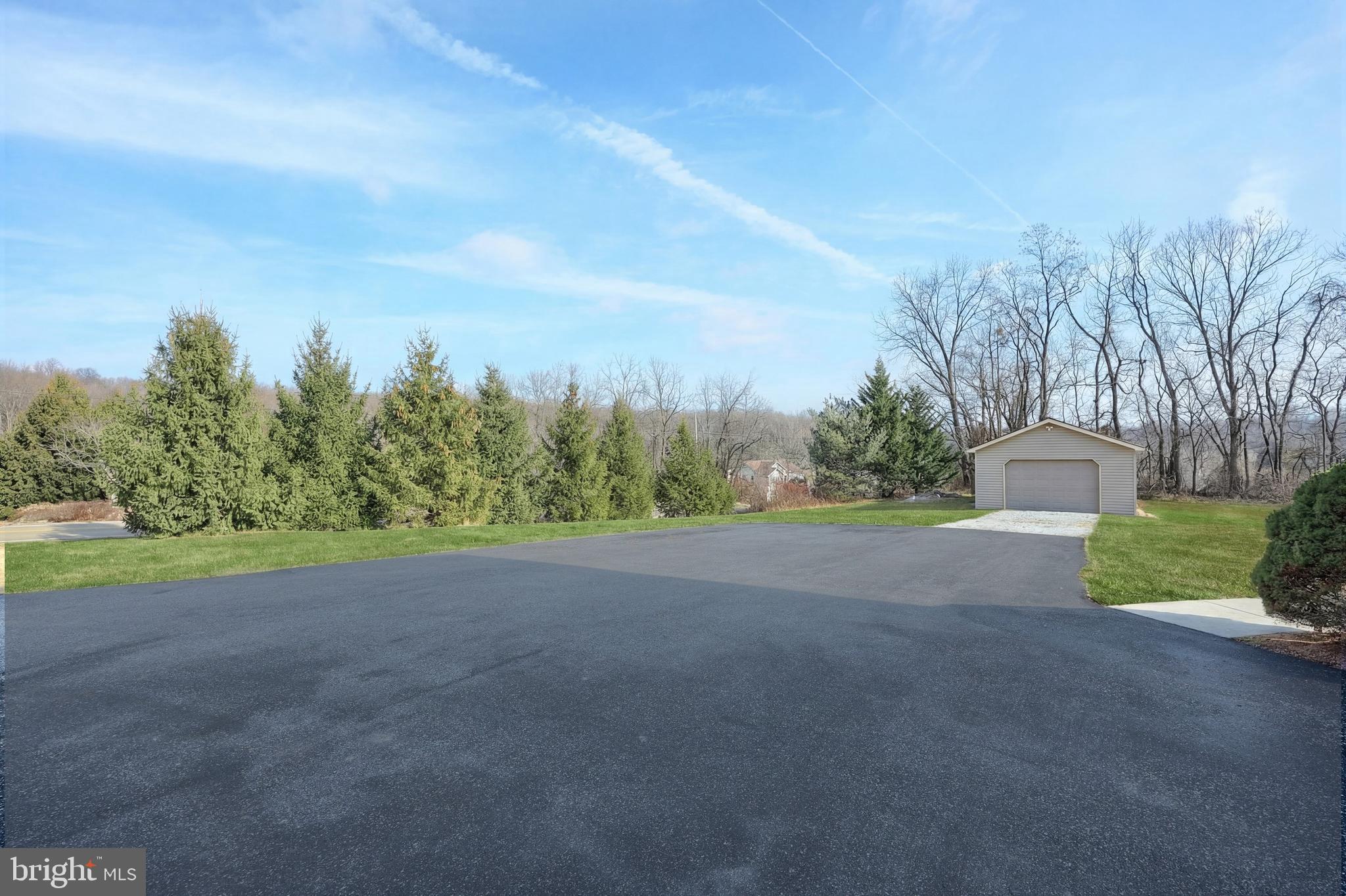 VIDA LANE - Residential