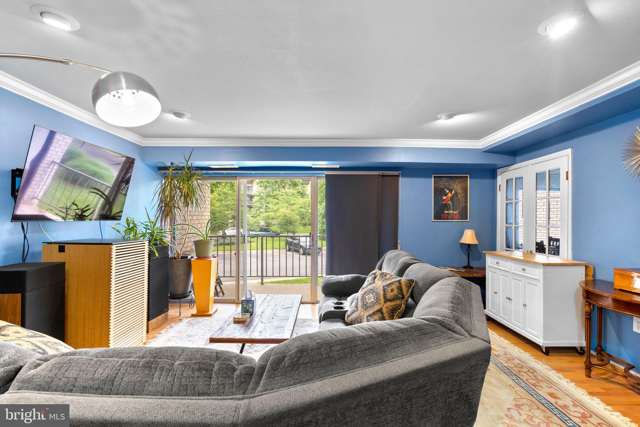 NORTH CREEK VILLAS - Residential