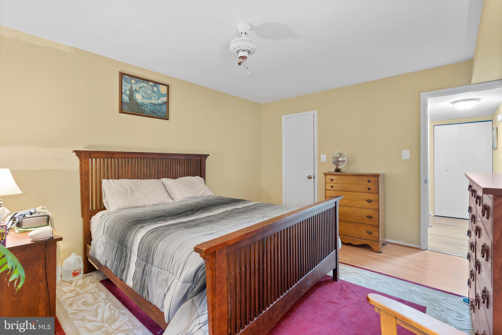 NORTH CREEK VILLAS - Residential