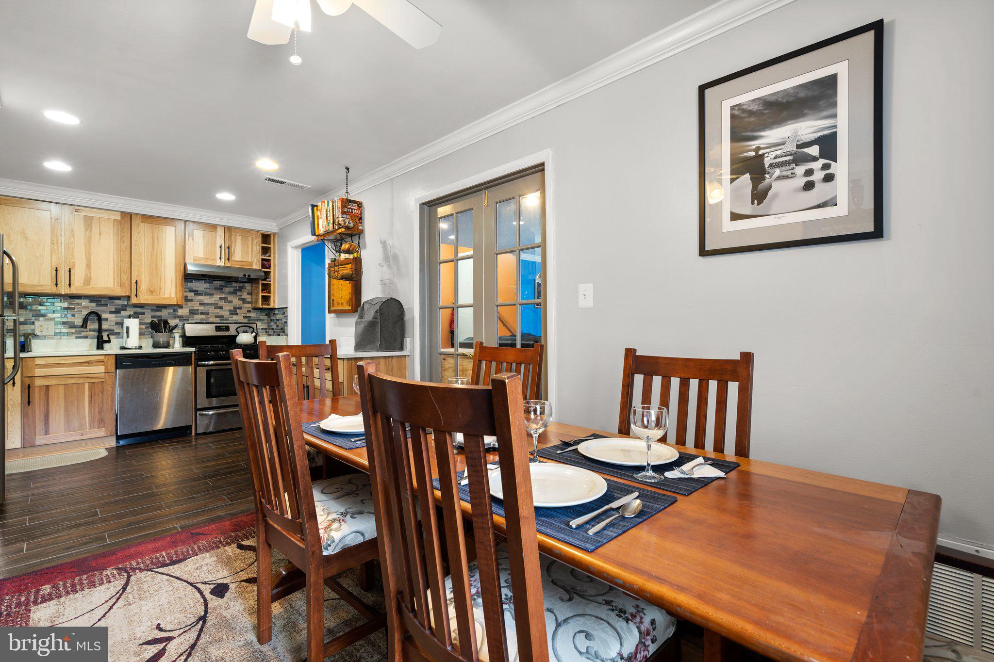 NORTH CREEK VILLAS - Residential