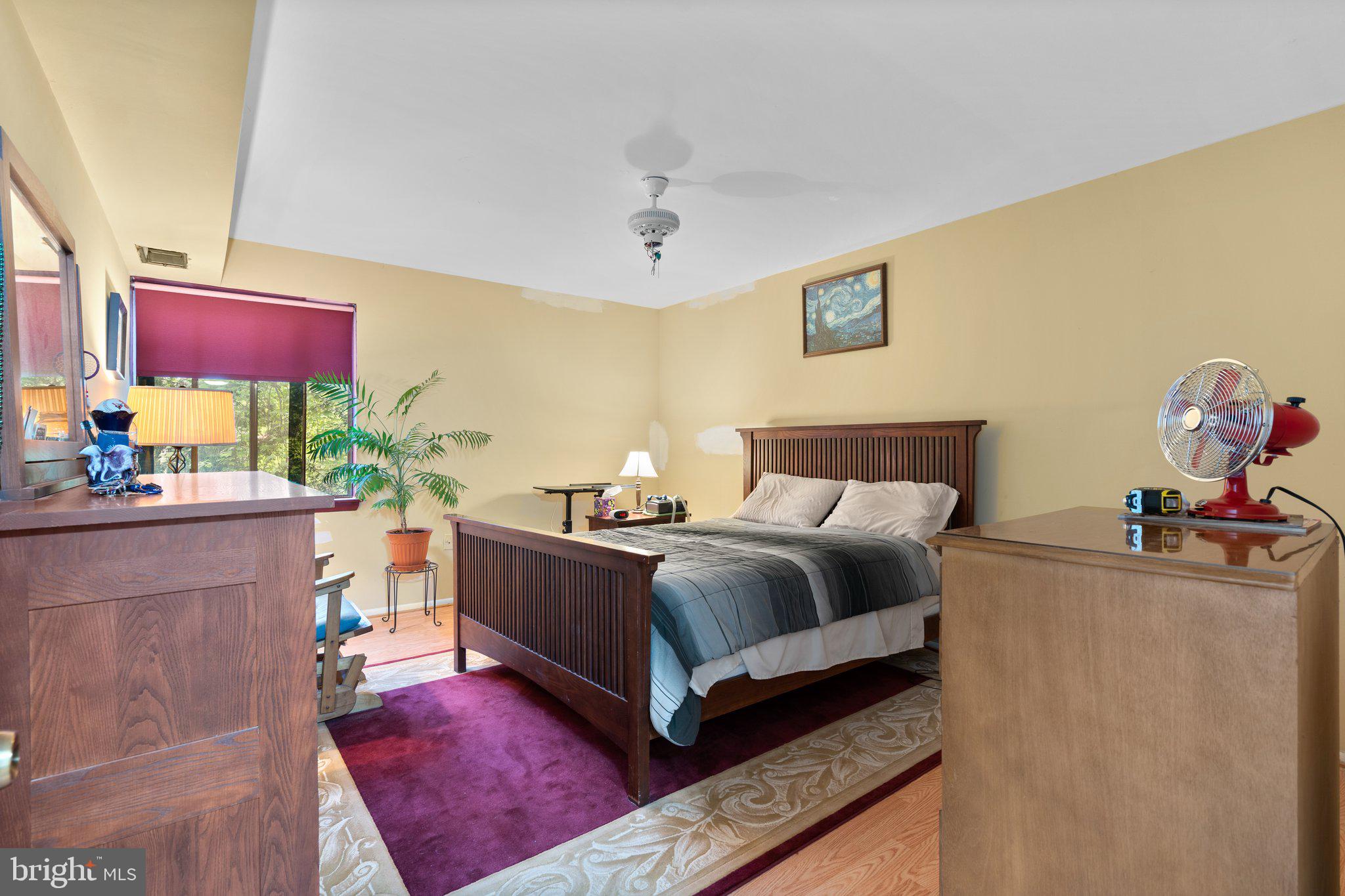 NORTH CREEK VILLAS - Residential