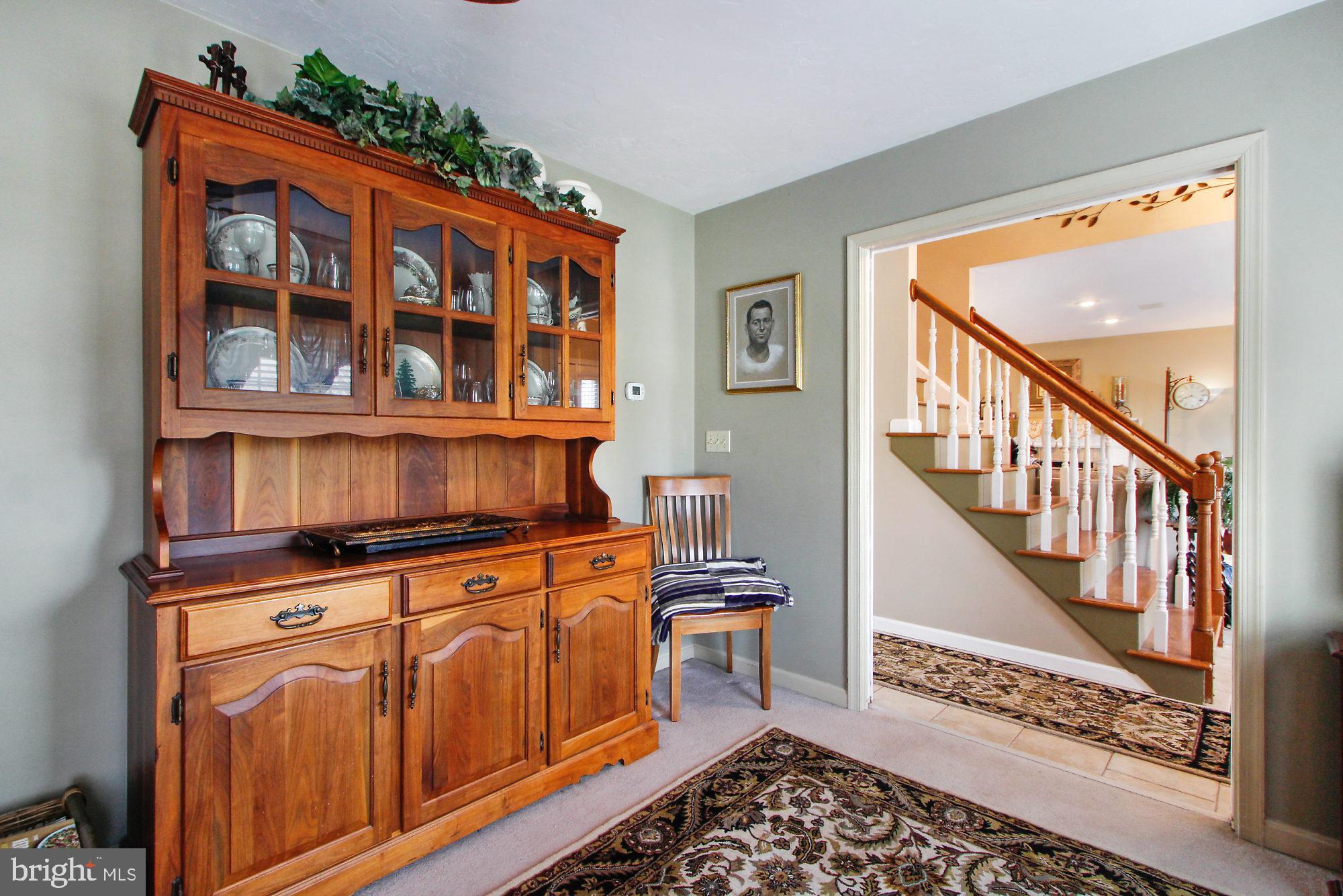 HALL ESTATES III - Residential