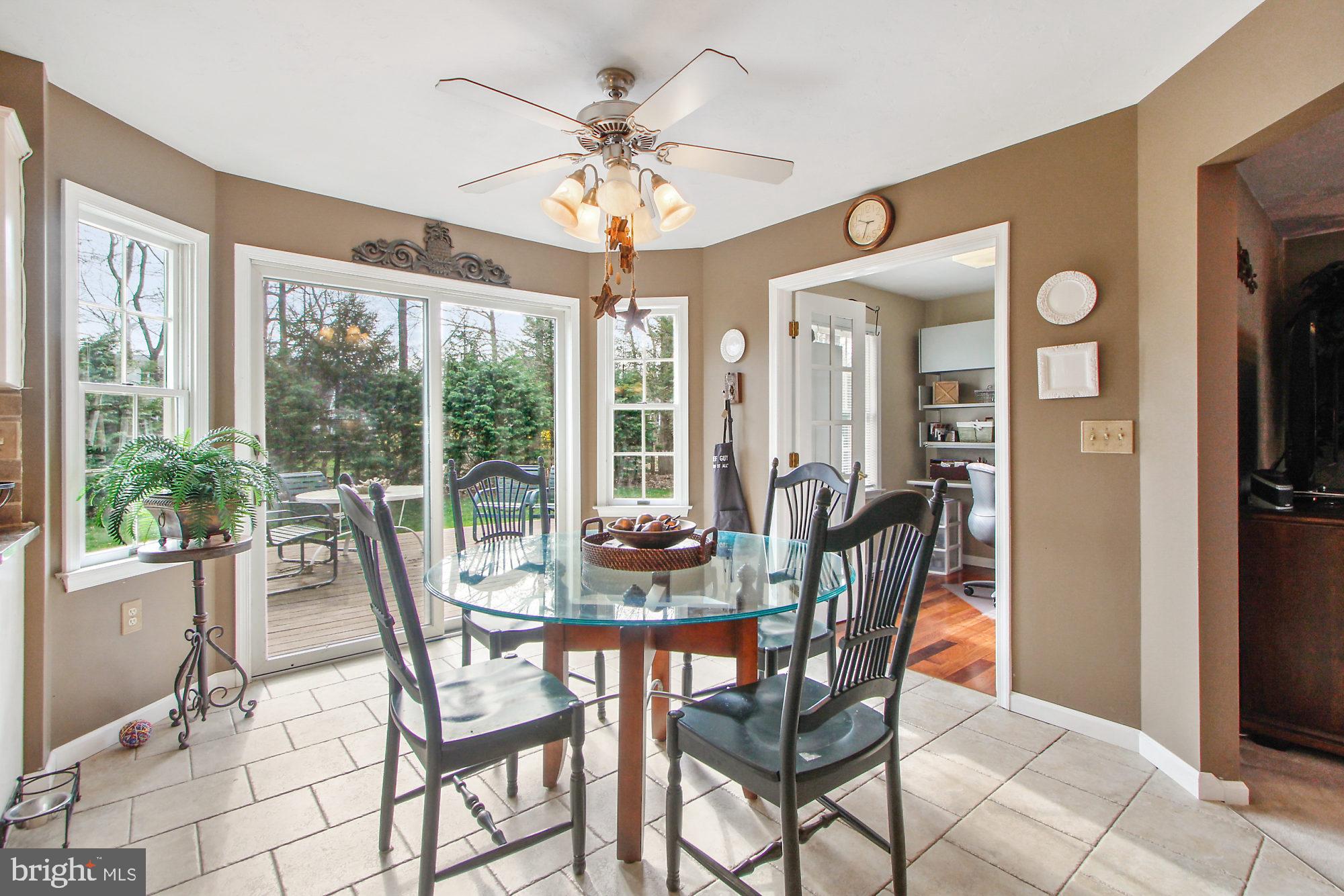 HALL ESTATES III - Residential