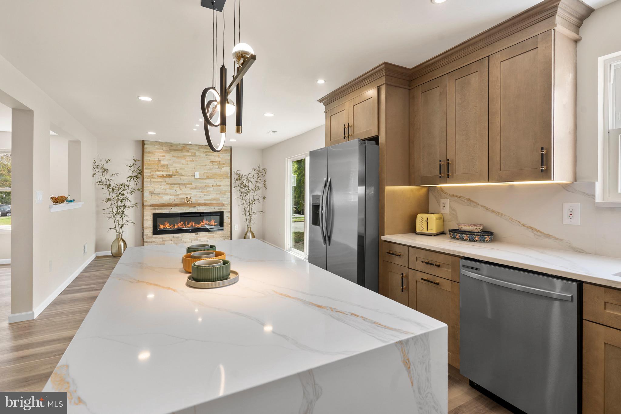 HIDDEN VALLEY - Residential