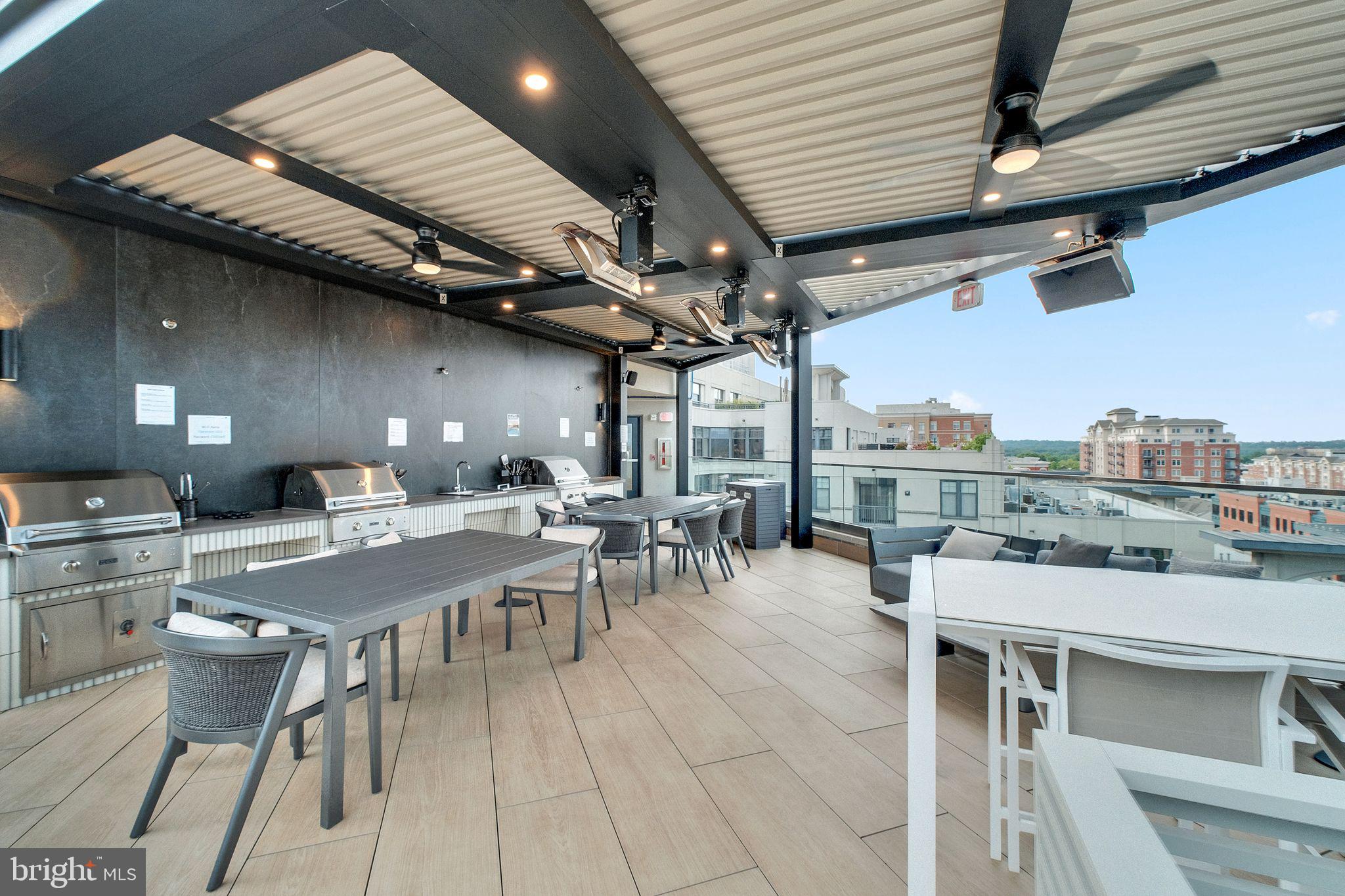 1021 N GARFIELD STREET 527