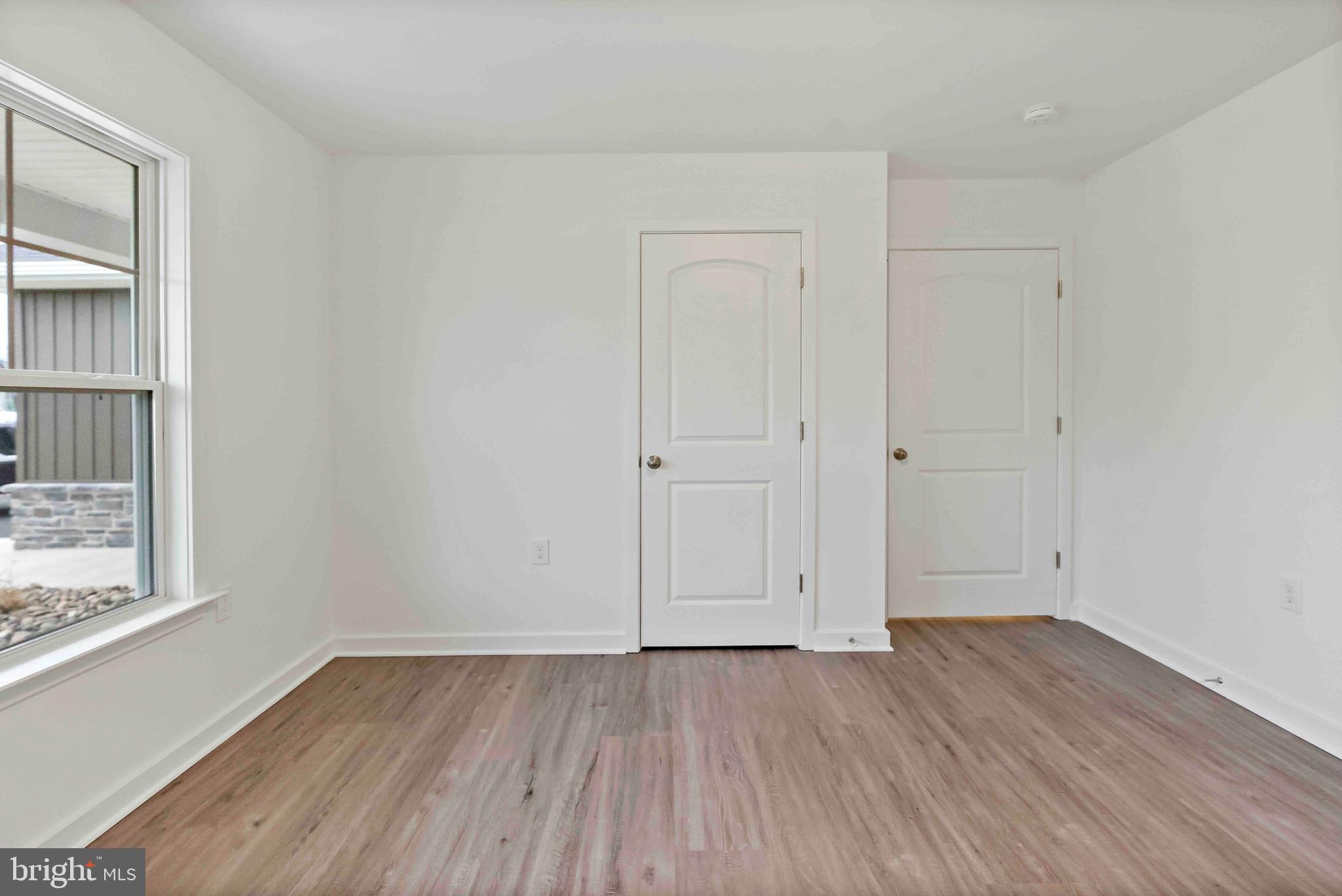 CARDINAL POINTE - Residential