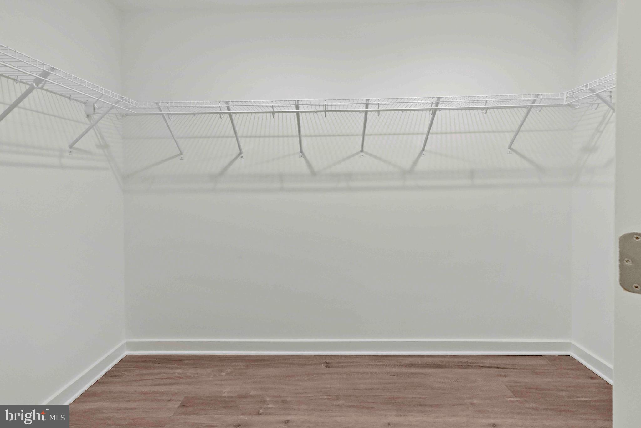 CARDINAL POINTE - Residential