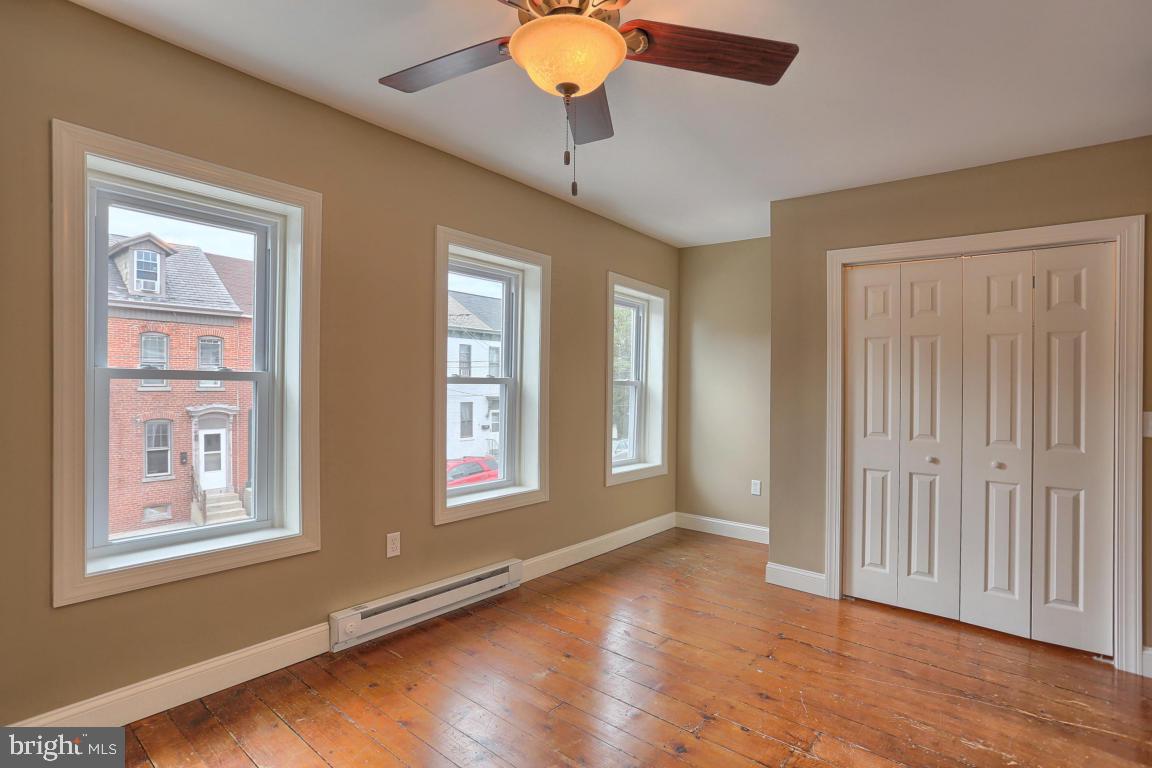 COLUMBIA - Residential