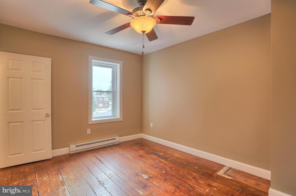 COLUMBIA - Residential