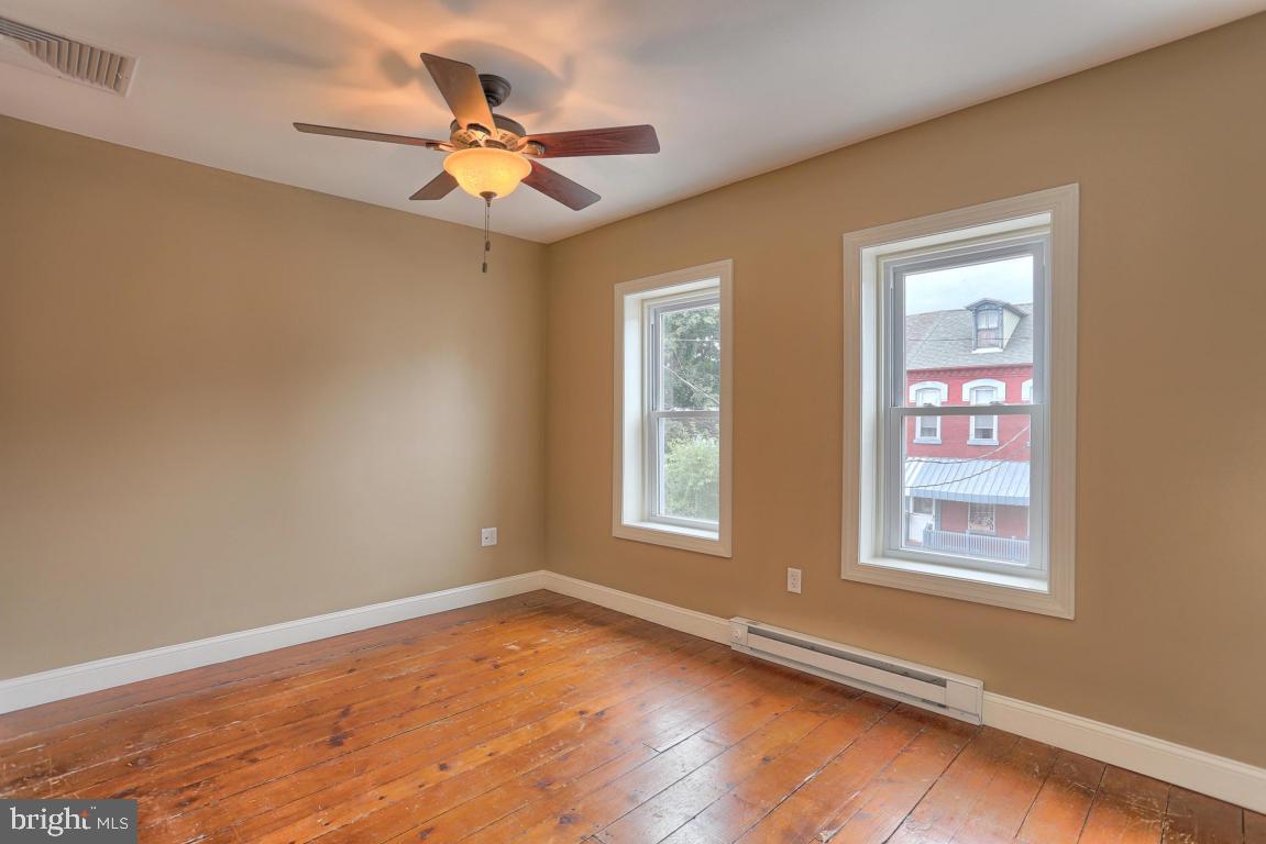 COLUMBIA - Residential