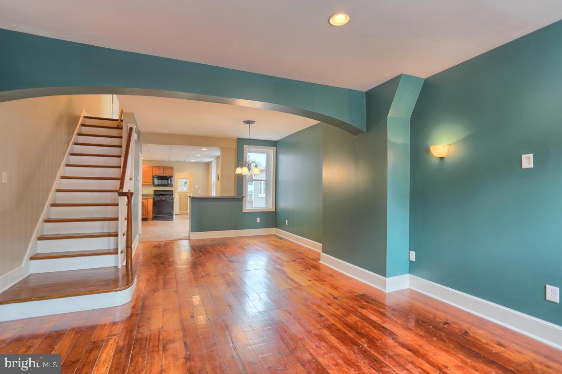 COLUMBIA - Residential