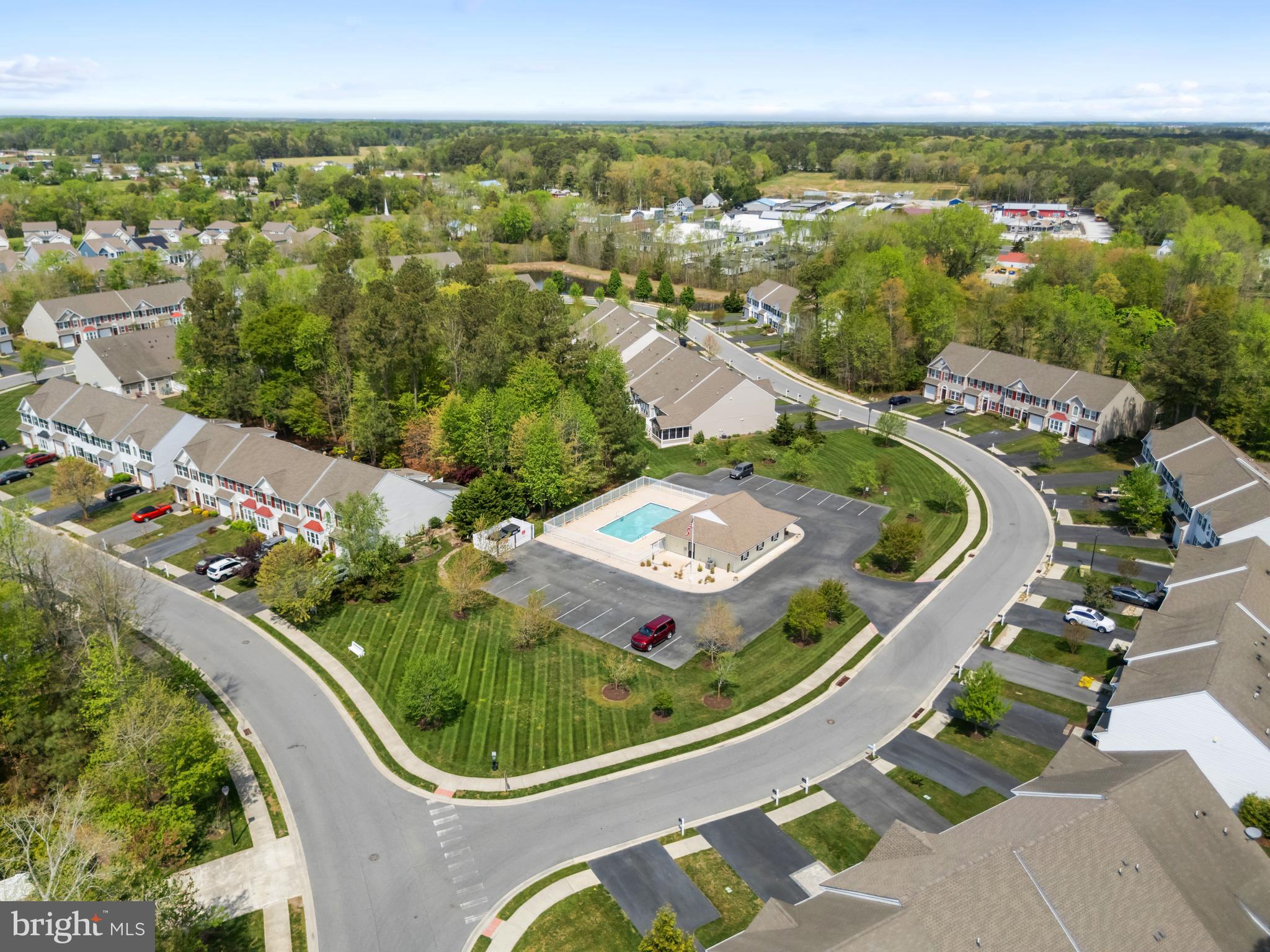 WINDHURST MANOR - Residential