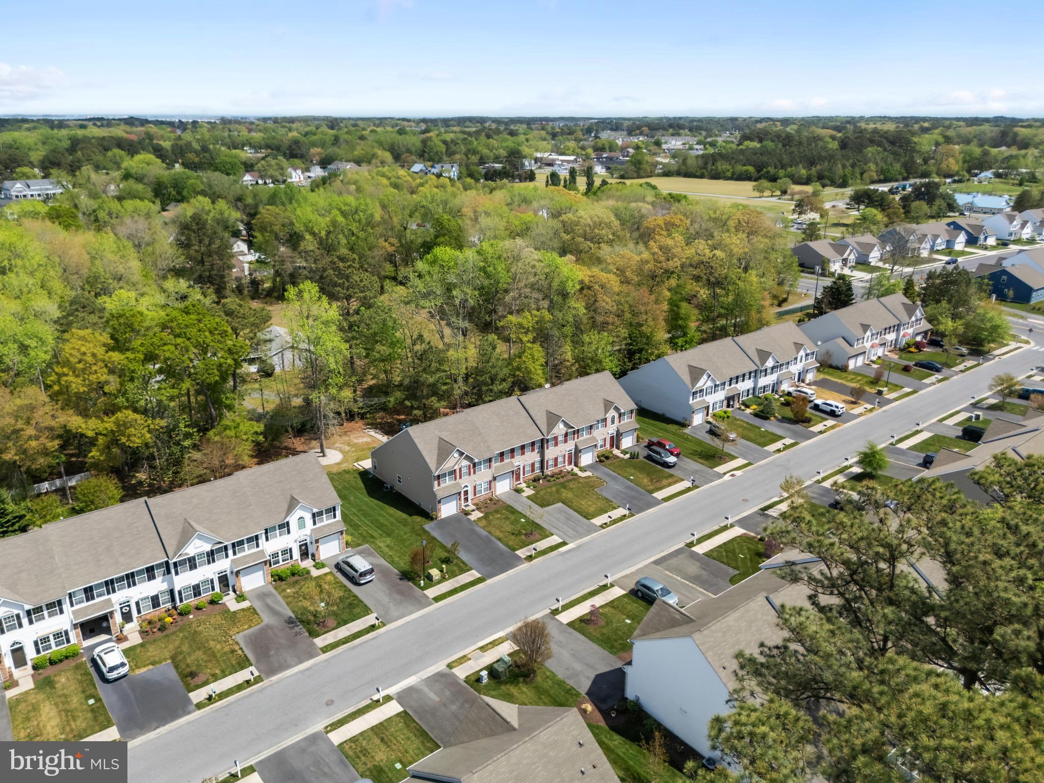 WINDHURST MANOR - Residential