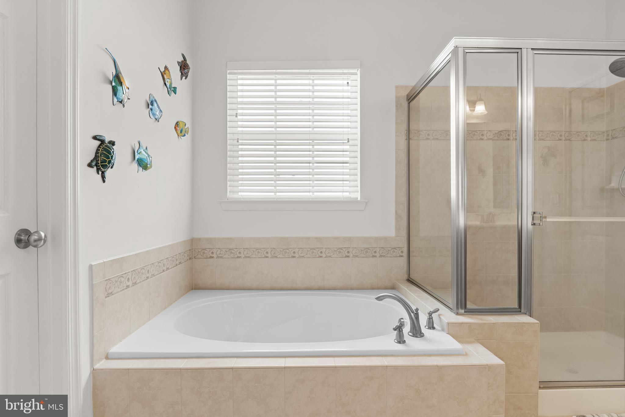 WINDHURST MANOR - Residential