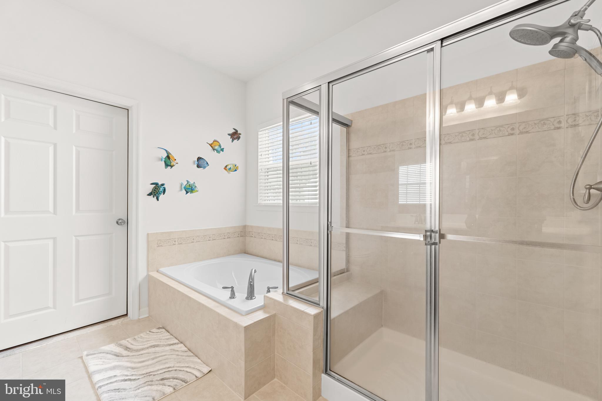 WINDHURST MANOR - Residential