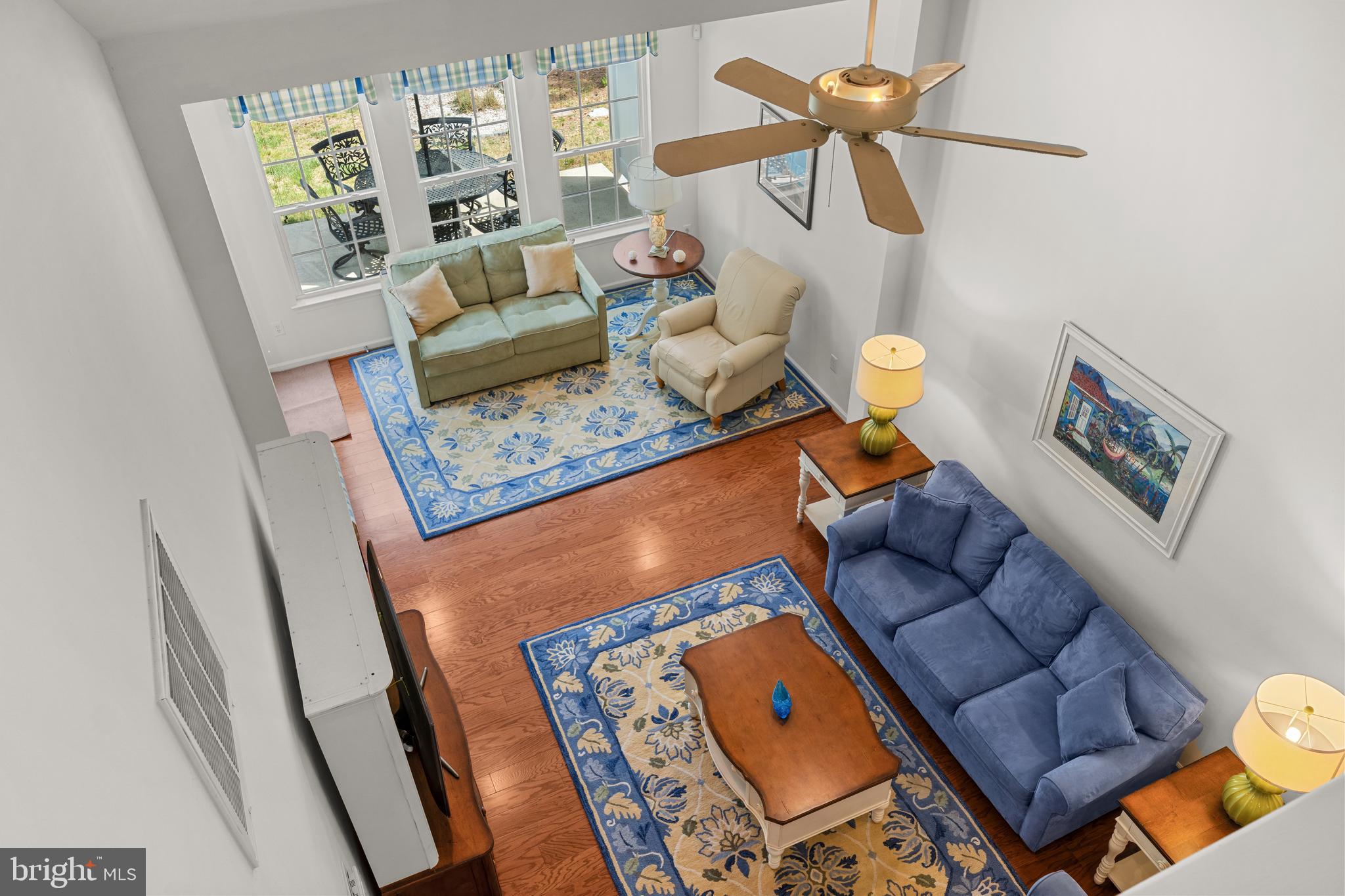 WINDHURST MANOR - Residential