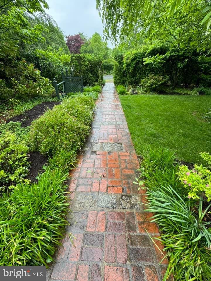 MOUNTVILLE - Residential