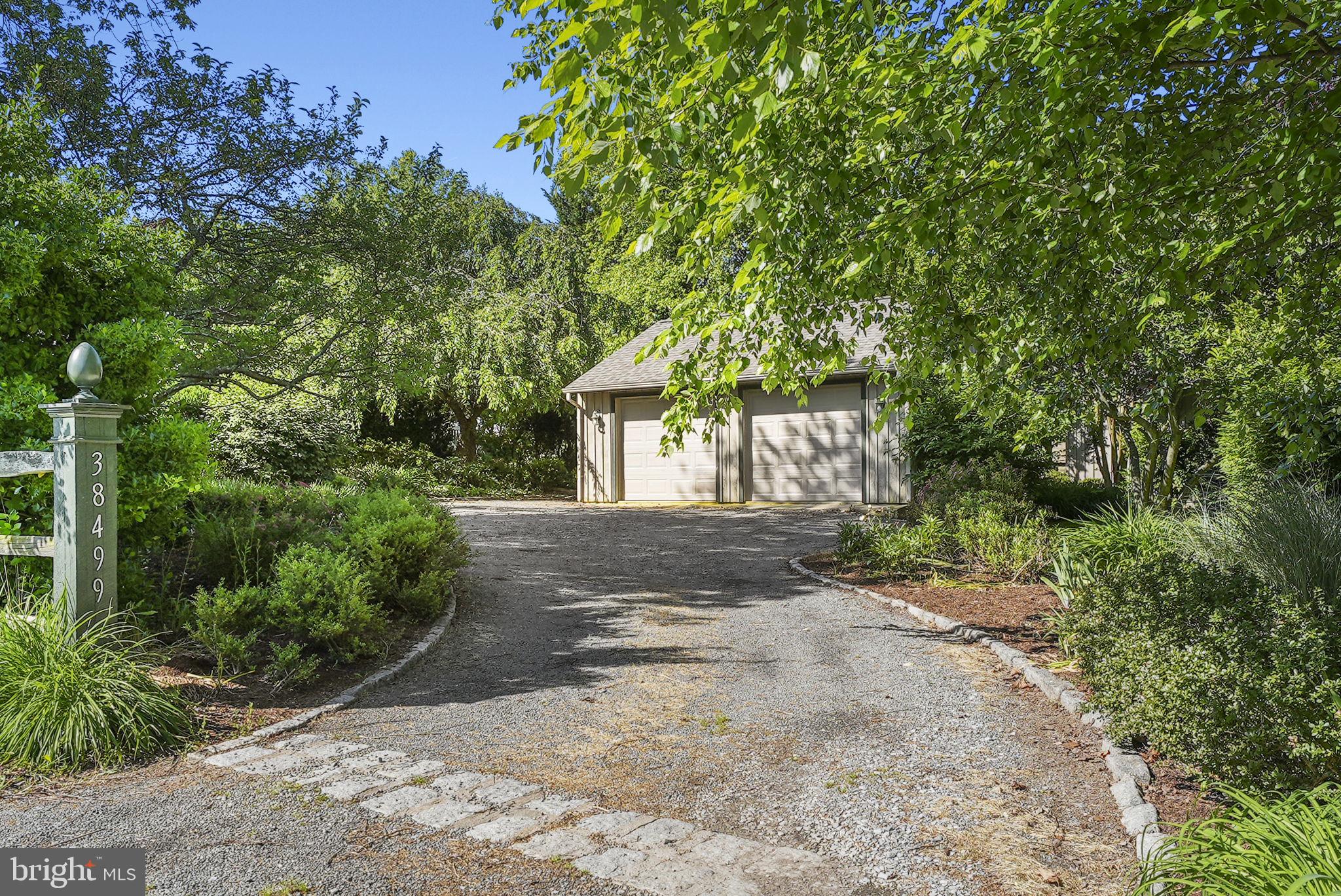 MOUNTVILLE - Residential