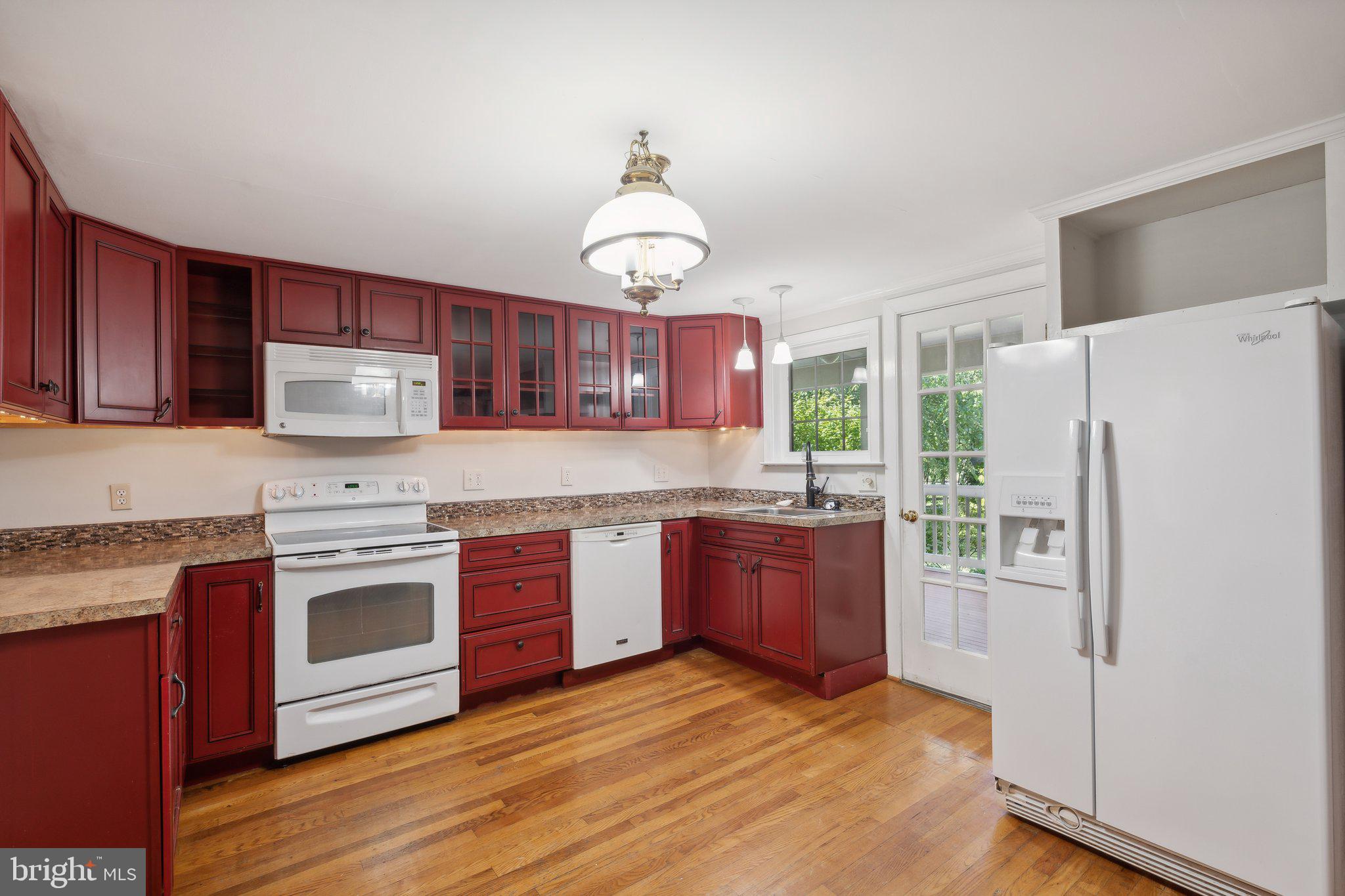 MOUNTVILLE - Residential