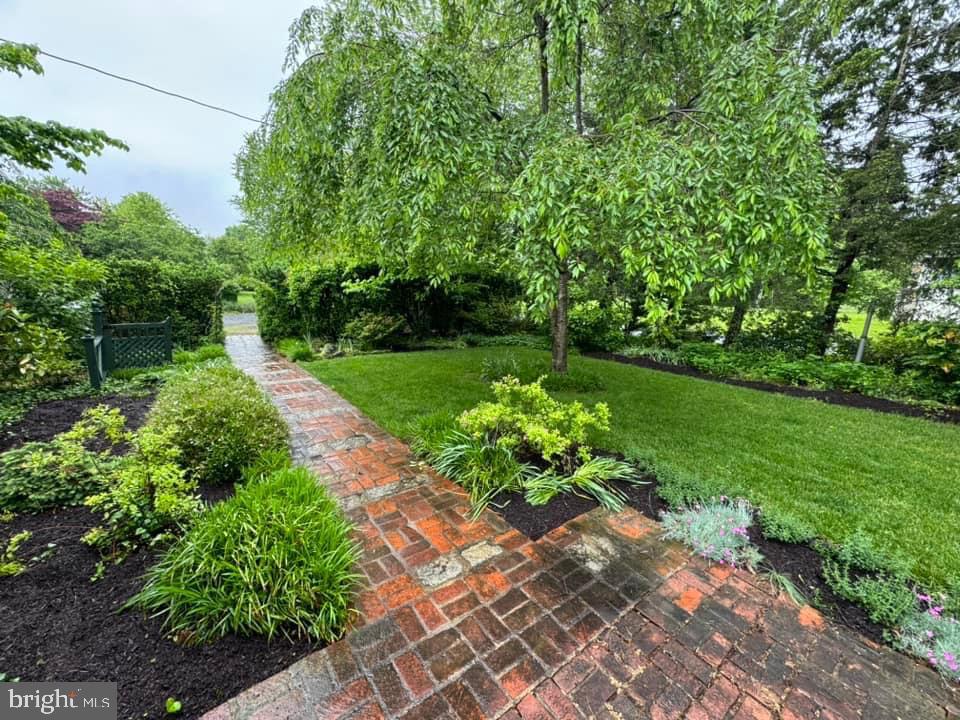 MOUNTVILLE - Residential