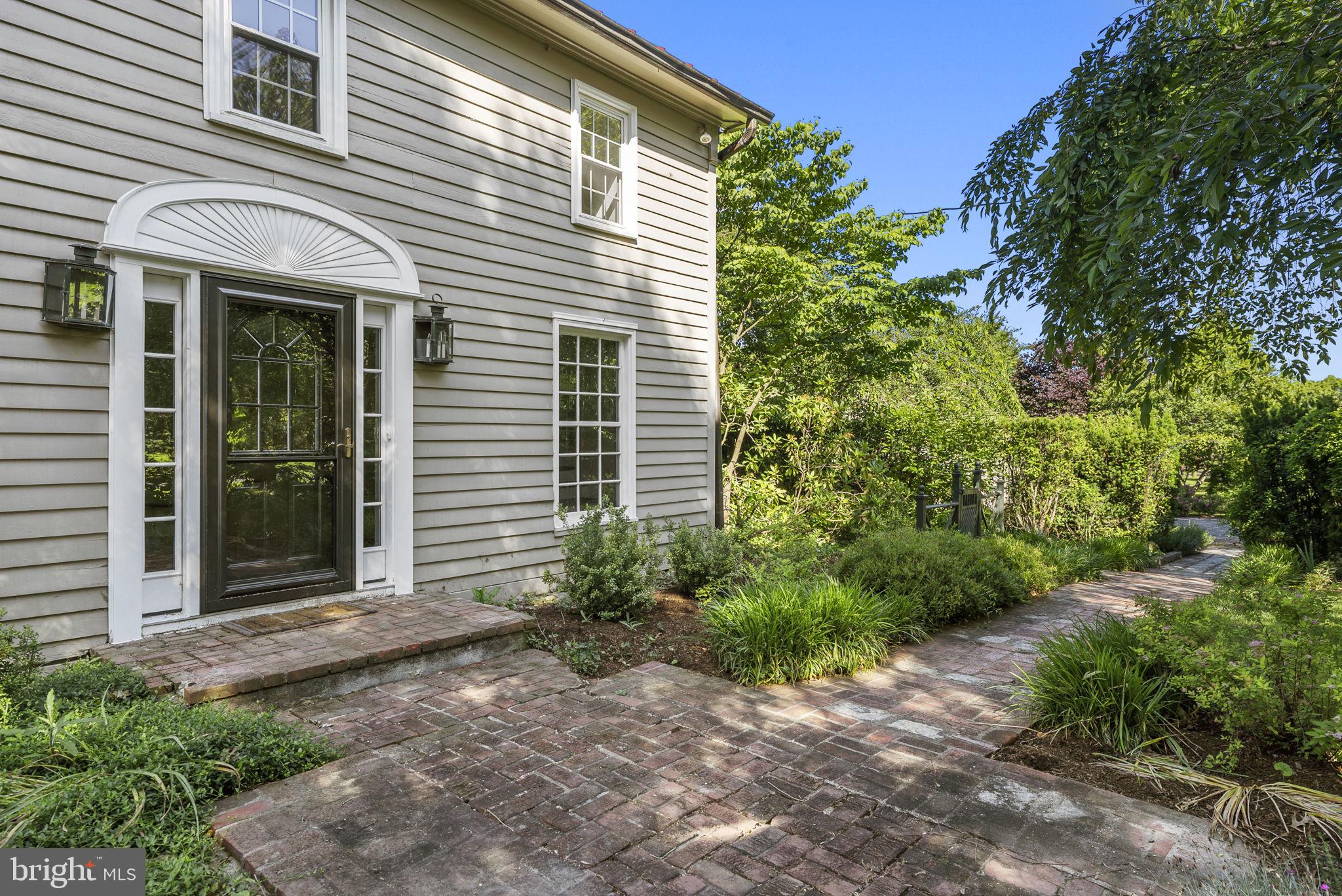 MOUNTVILLE - Residential