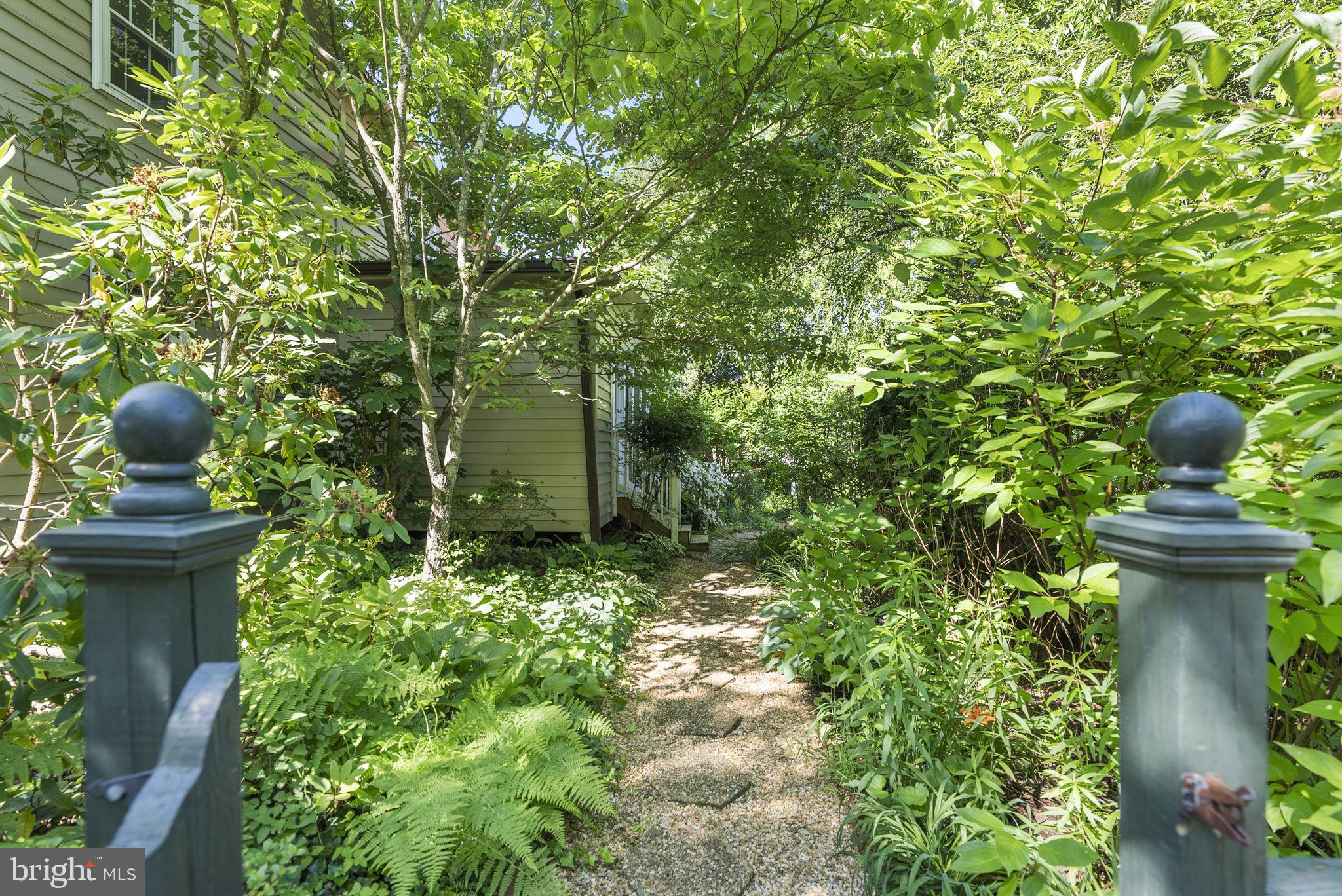 MOUNTVILLE - Residential