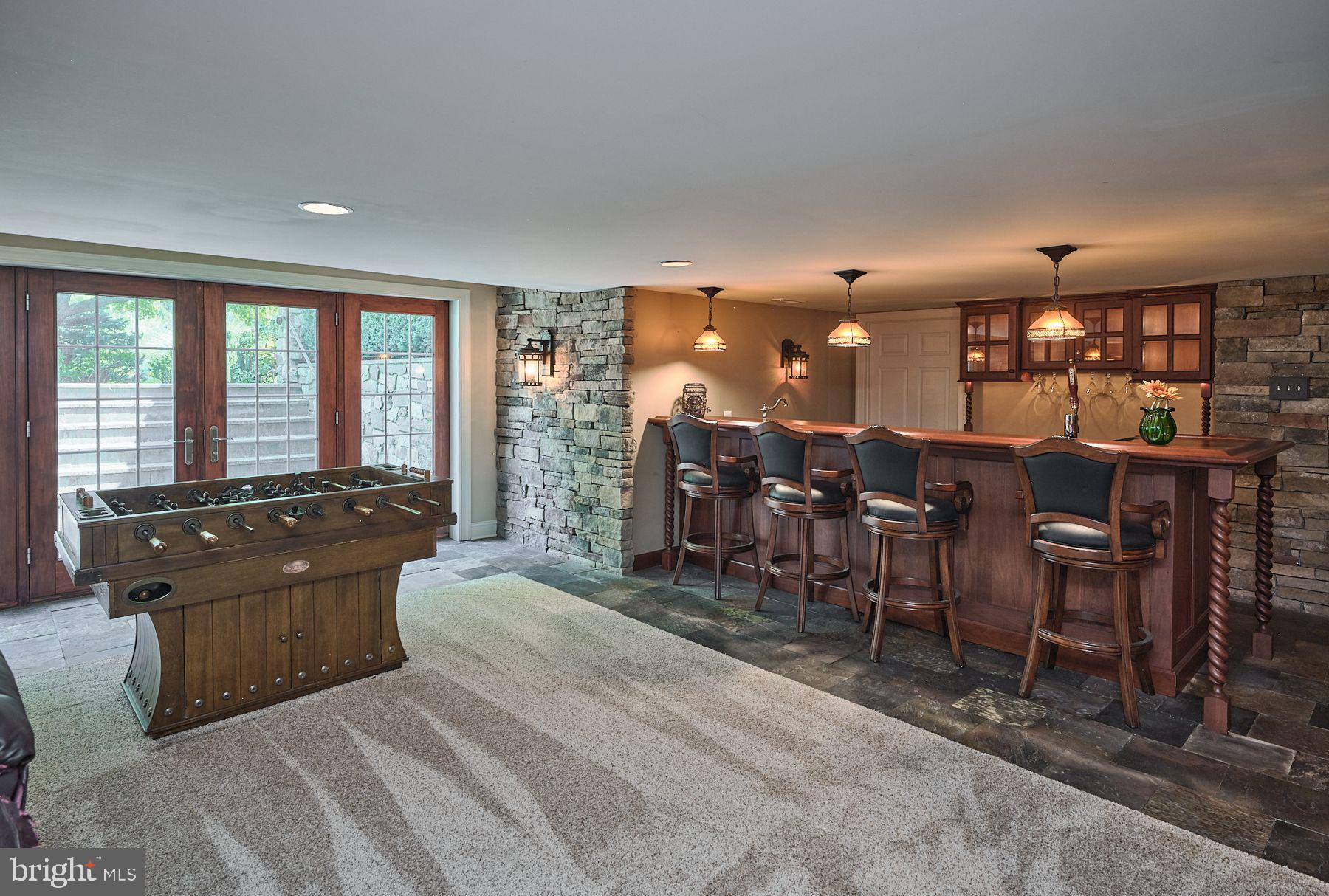 COUNTRY RIDGE - Residential