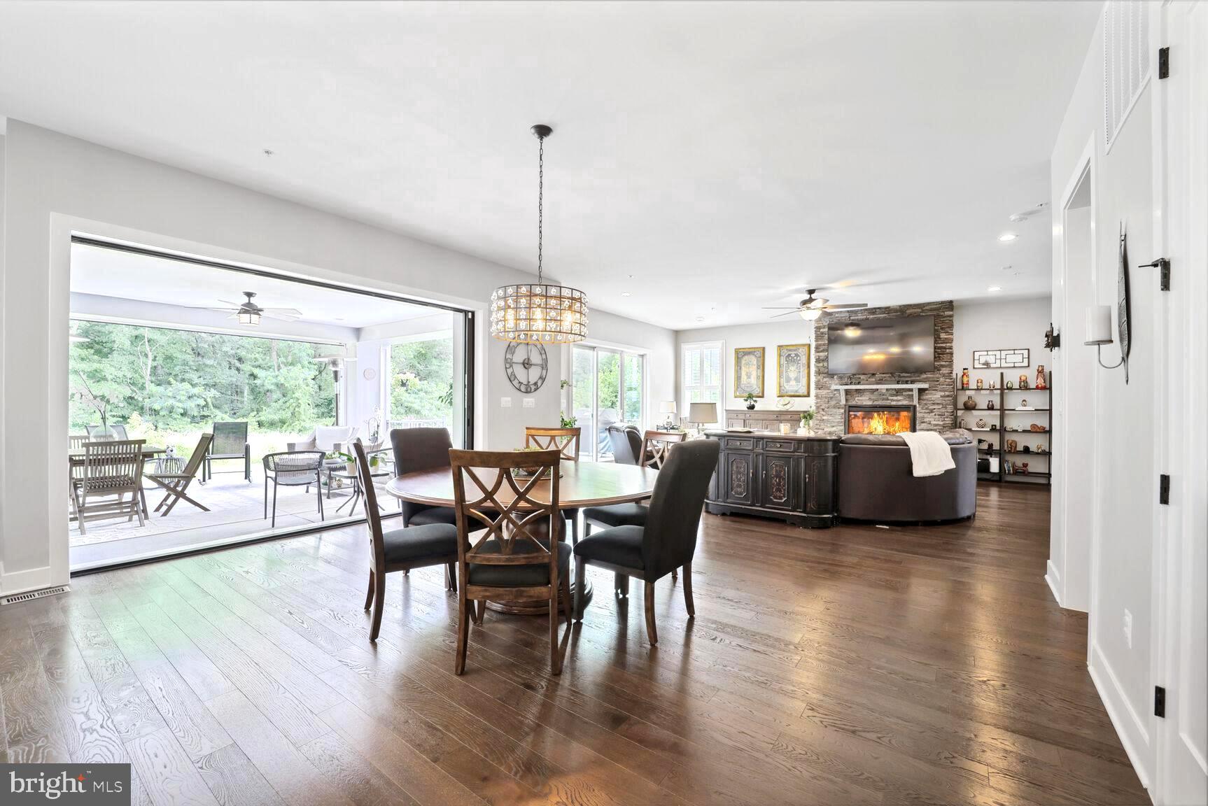 THE RIDINGS AT NORTH BRANCH - Residential