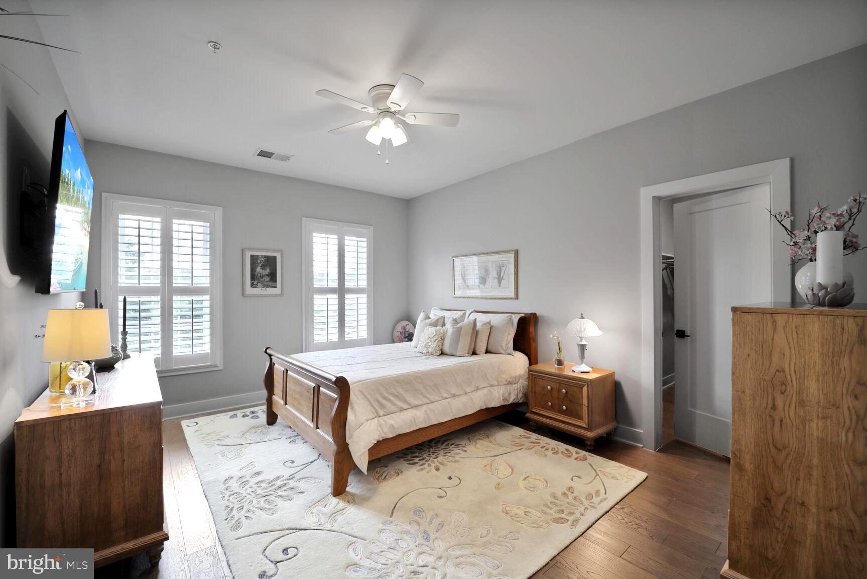 THE RIDINGS AT NORTH BRANCH - Residential