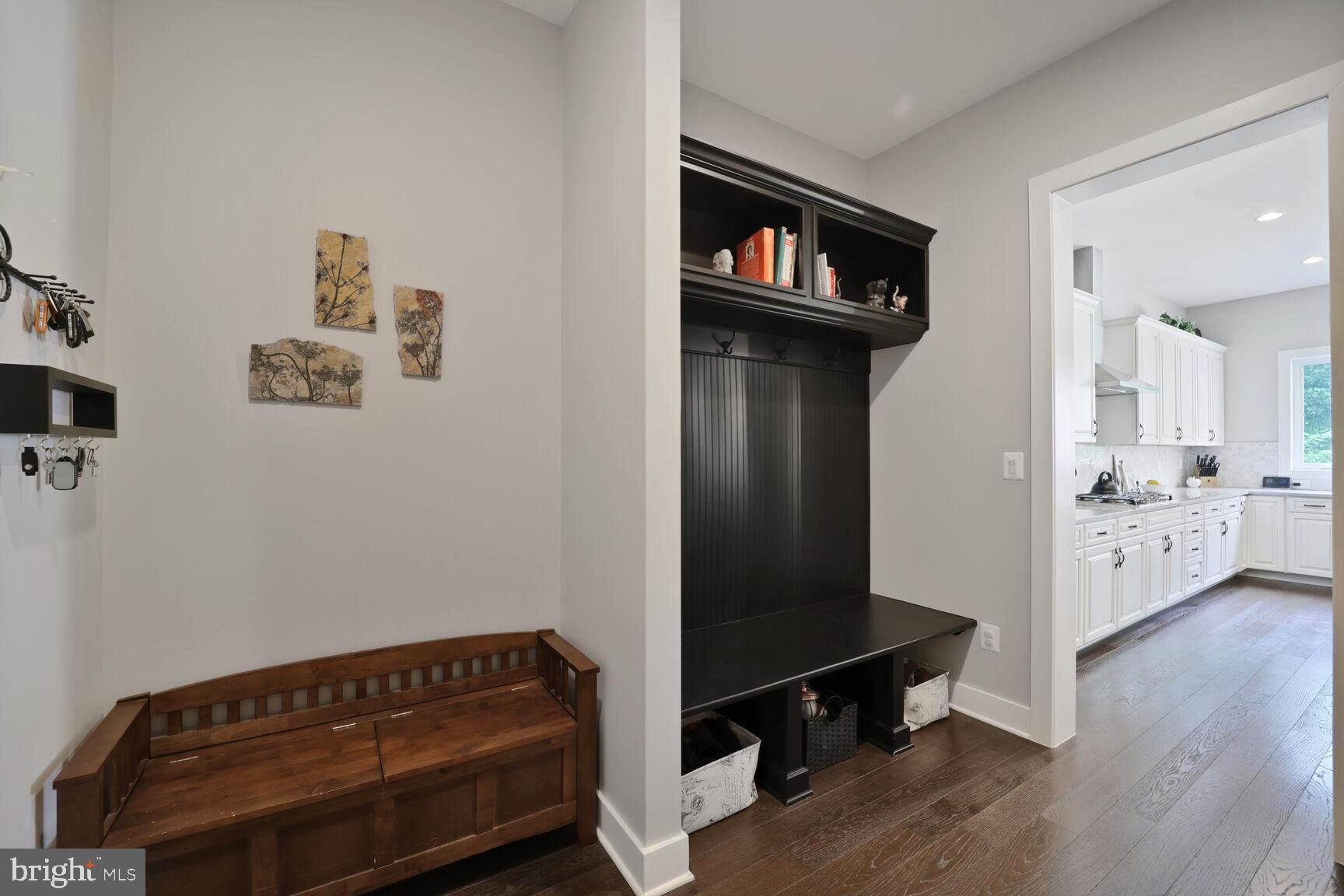 THE RIDINGS AT NORTH BRANCH - Residential