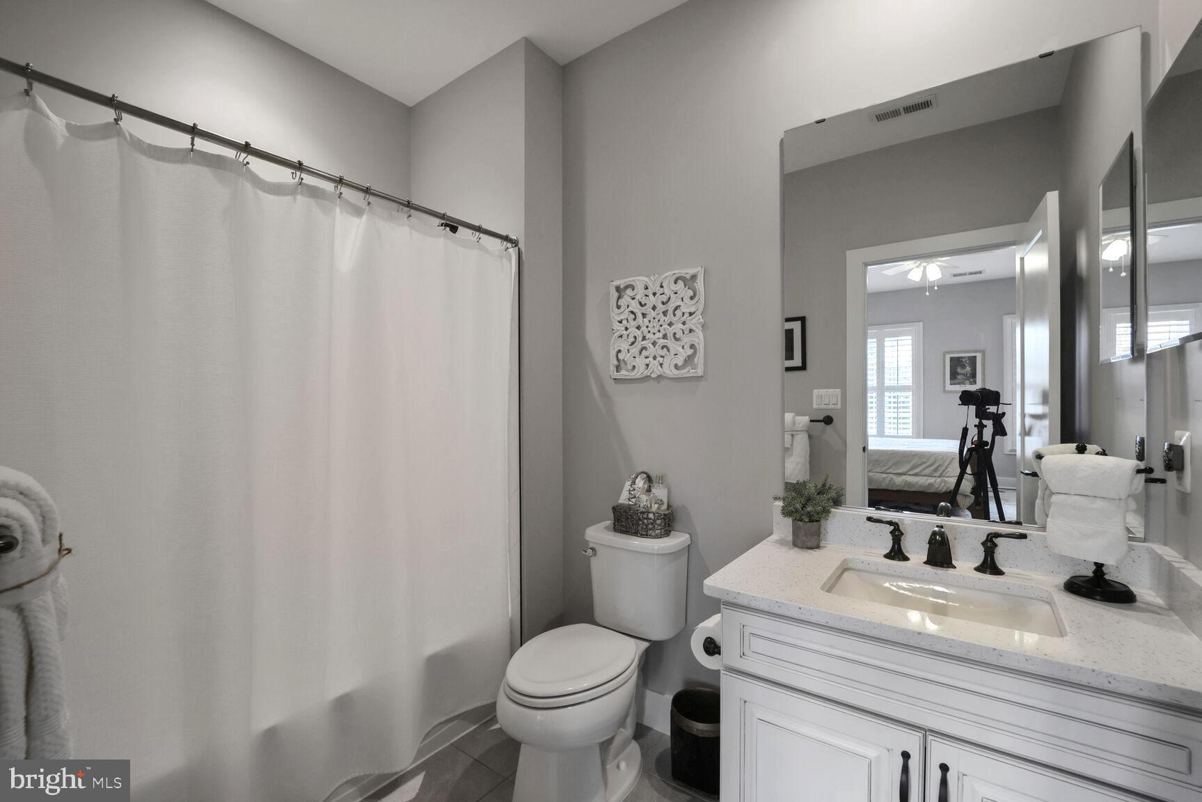 THE RIDINGS AT NORTH BRANCH - Residential