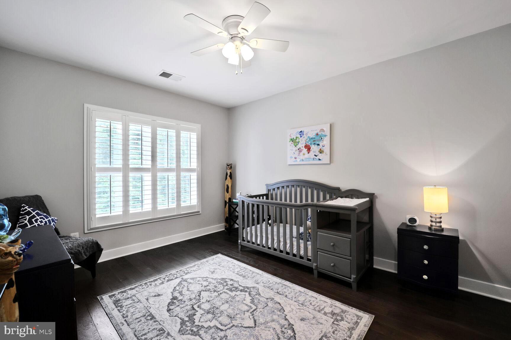 THE RIDINGS AT NORTH BRANCH - Residential