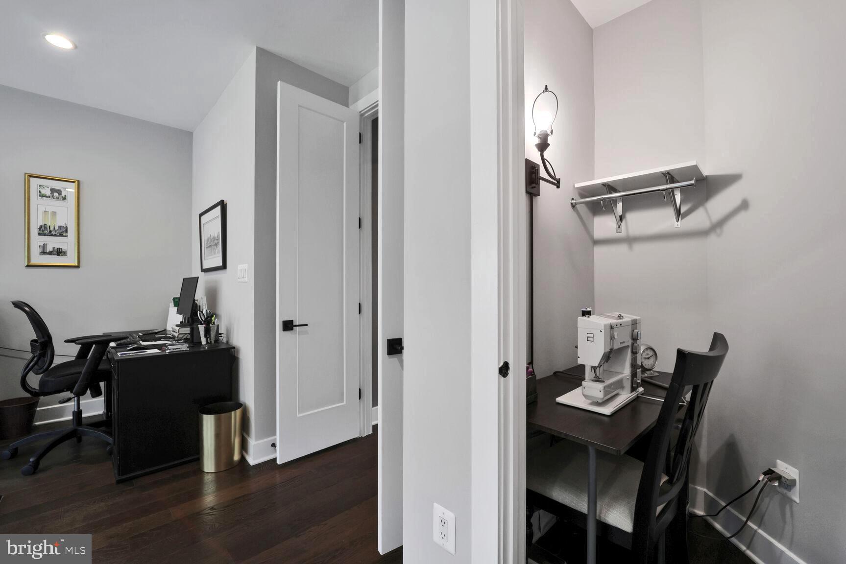 THE RIDINGS AT NORTH BRANCH - Residential