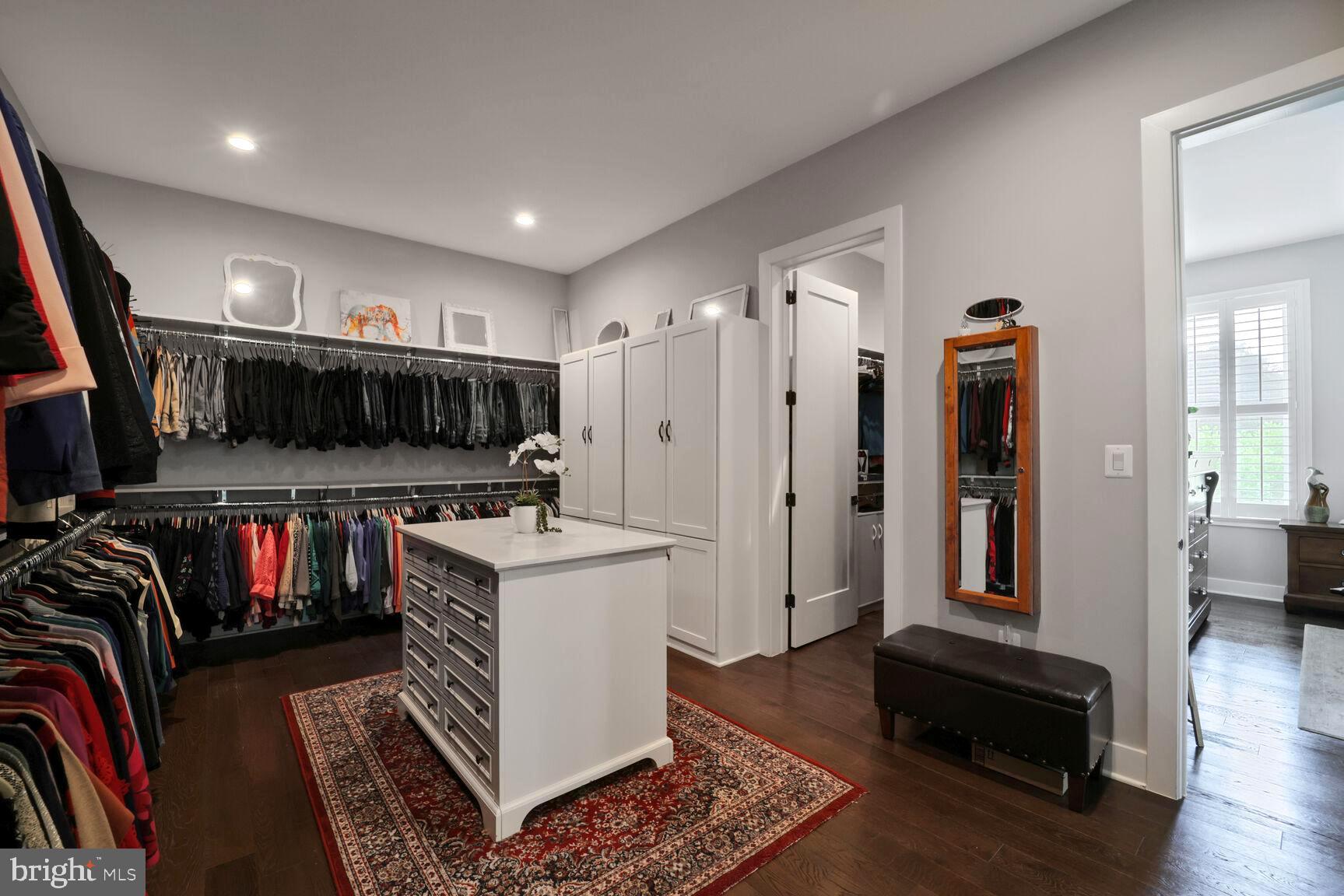 THE RIDINGS AT NORTH BRANCH - Residential