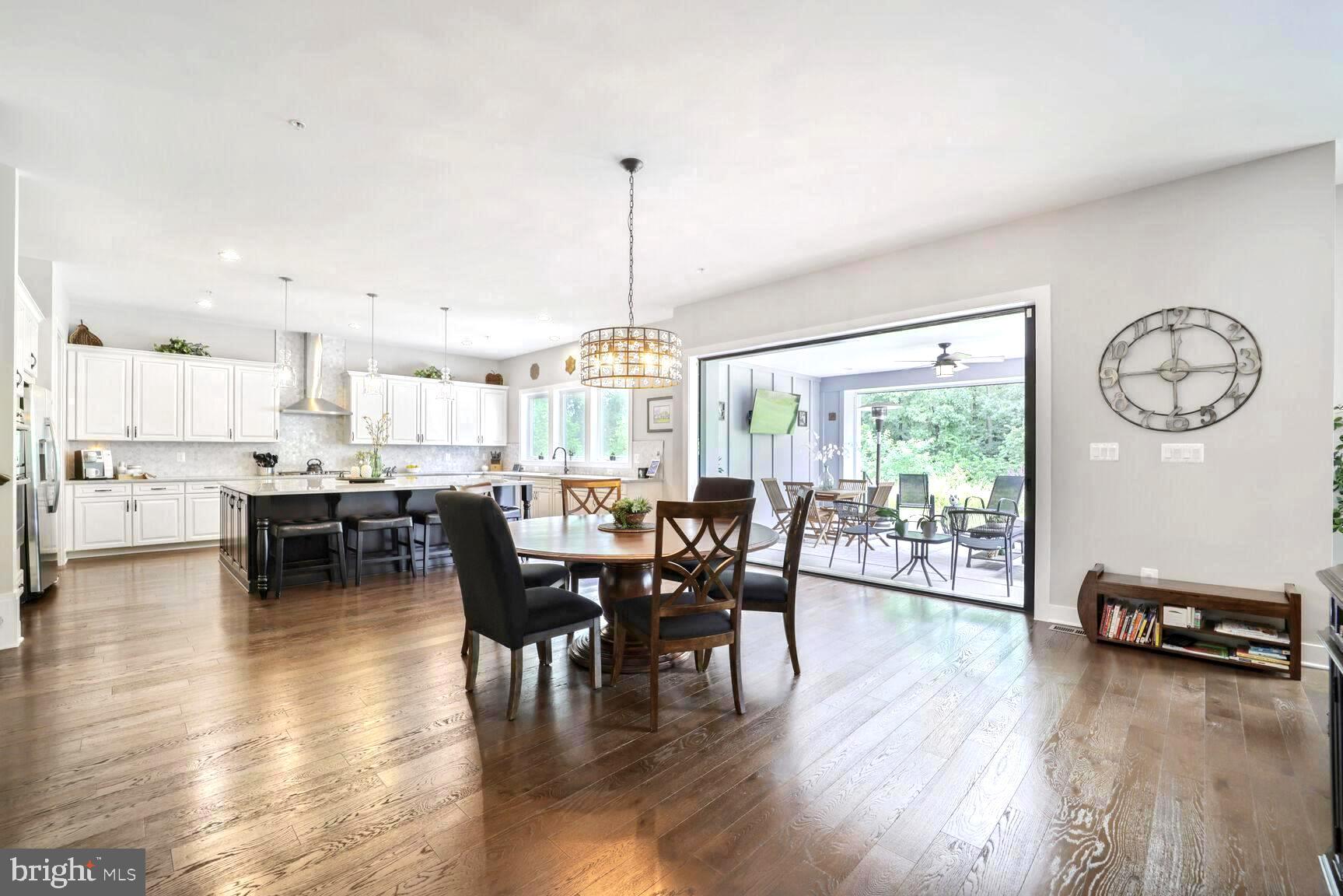 THE RIDINGS AT NORTH BRANCH - Residential