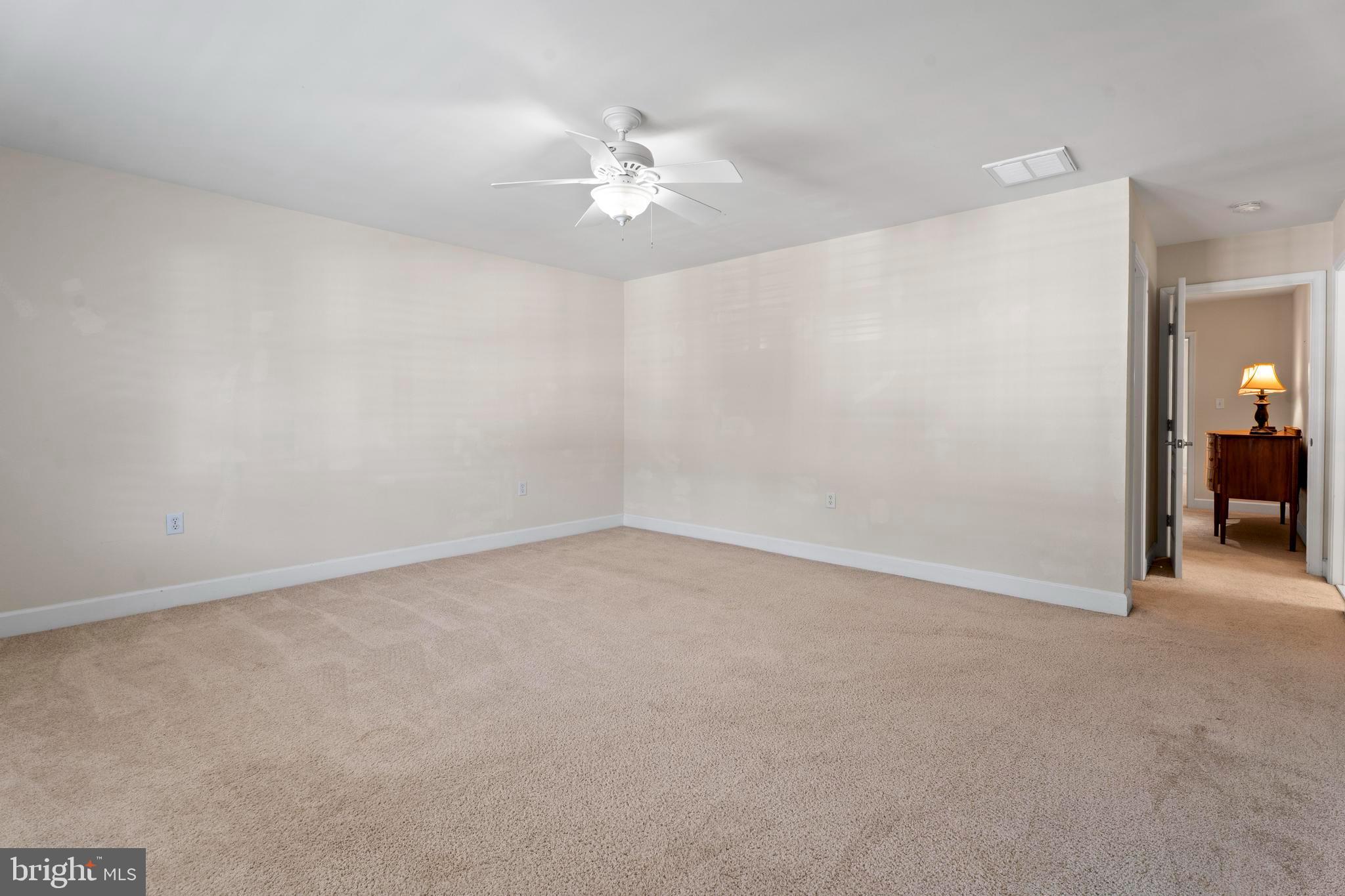 GLEN RIDDLE - Residential